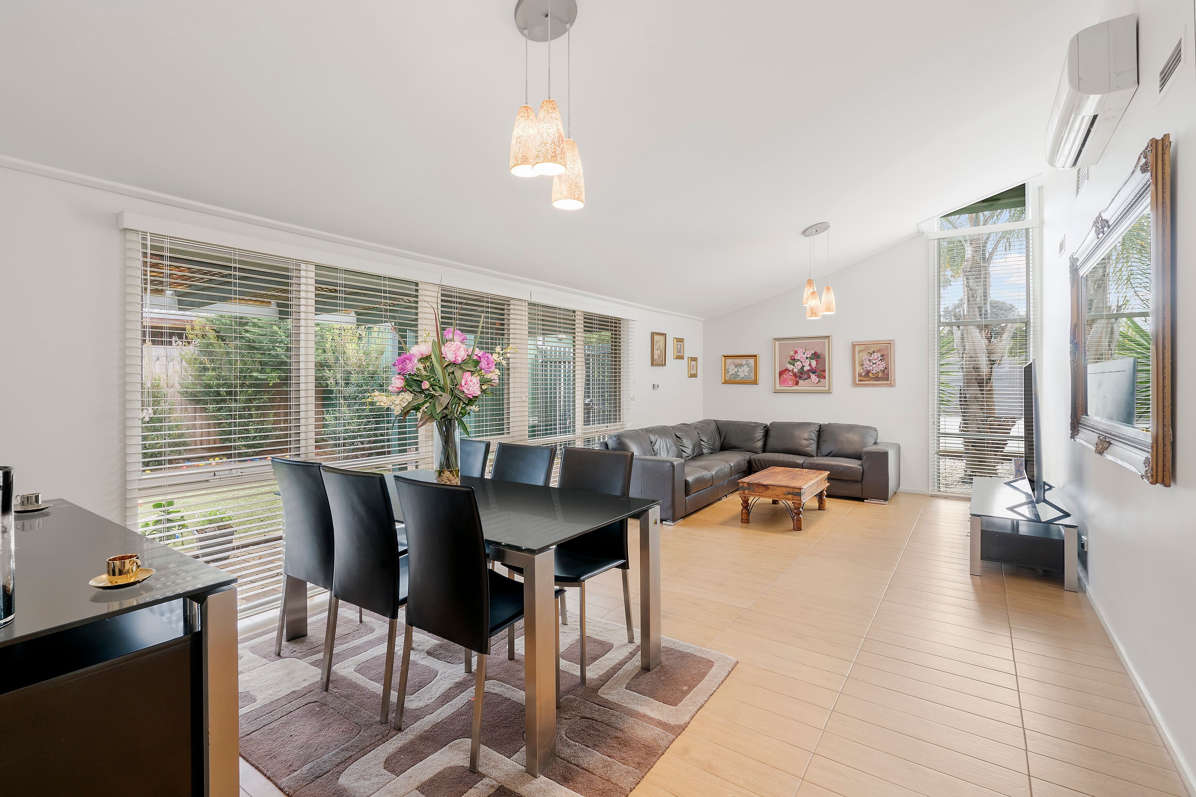 28 Emanuel Drive, Seaford VIC 3198, Seaford - Thumbnail 2