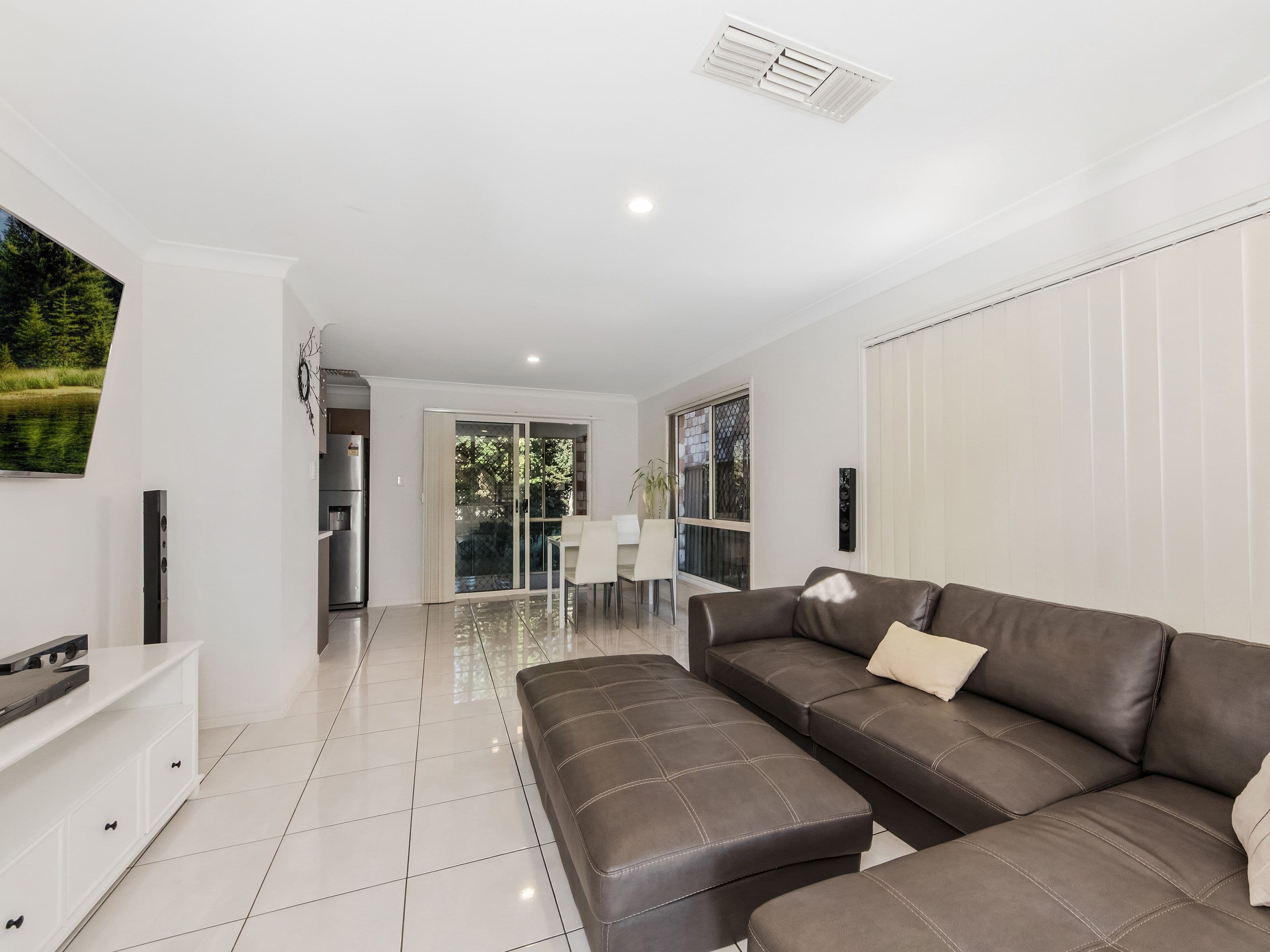 8 Eliena Way, Upper Coomera QLD 4209, Upper Coomera - Thumbnail 6
