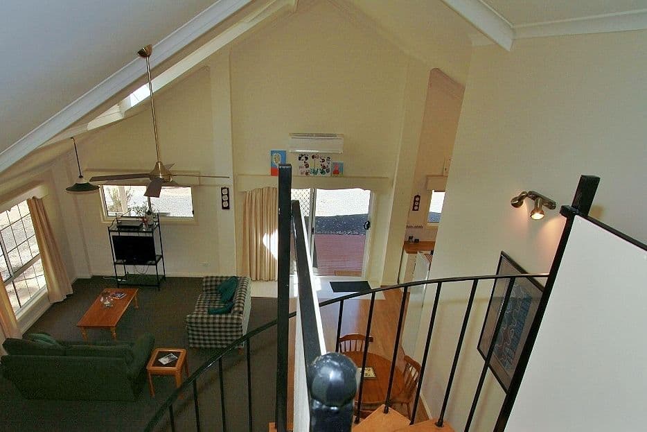 84 Warren Road, Heathcote VIC 3523, Heathcote - Thumbnail 3