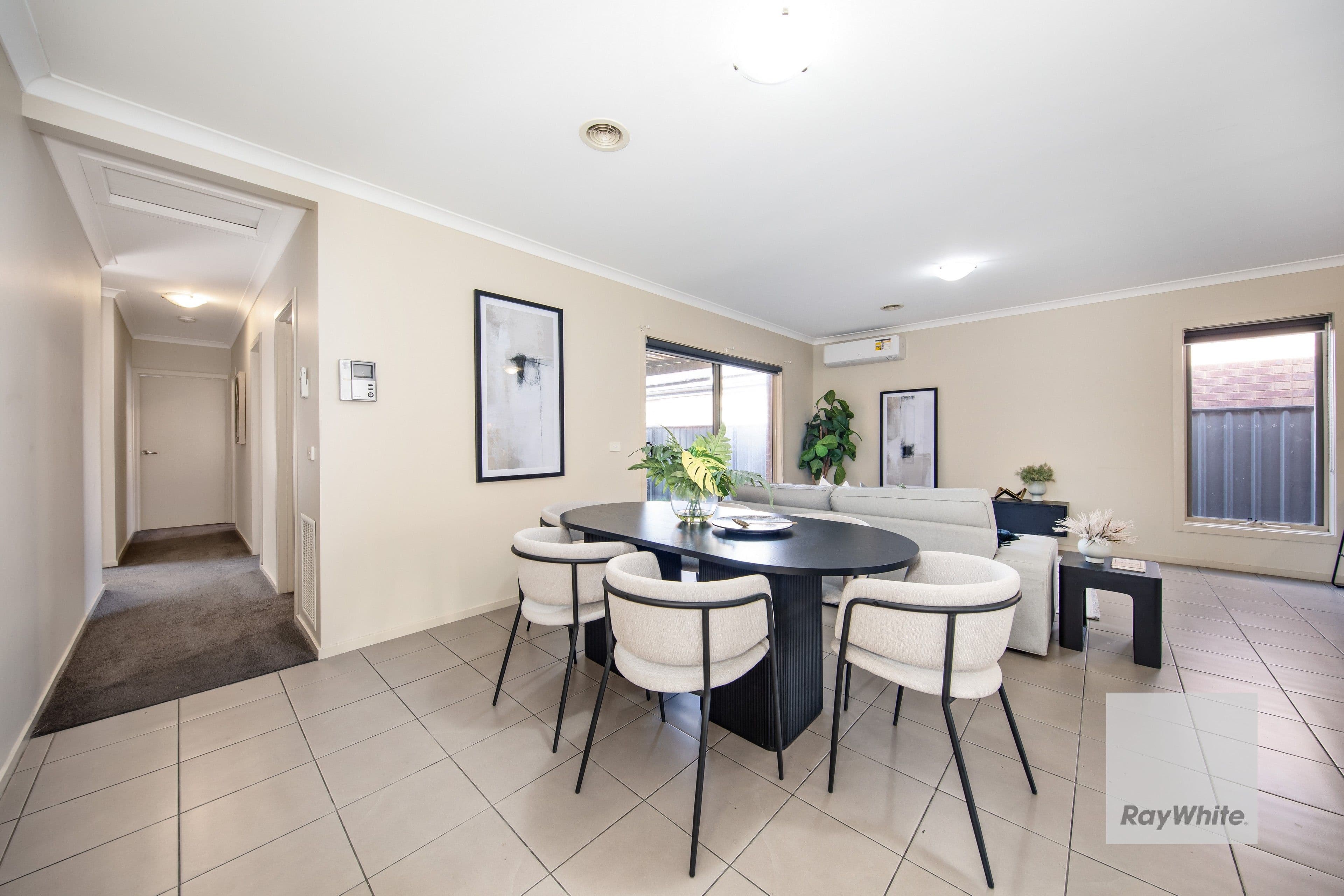 39 Manderston Avenue, DERRIMUT VIC 3026, Derrimut - Thumbnail 5