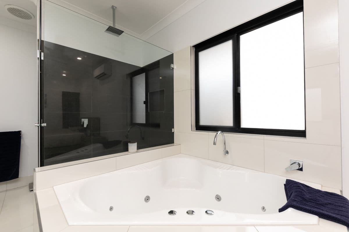 61 Silverleaf Road, Zuccoli NT 0832, Zuccoli - Thumbnail 8