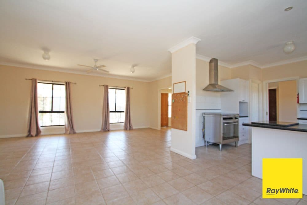 120 Rossi Road, Rossi - Thumbnail 3