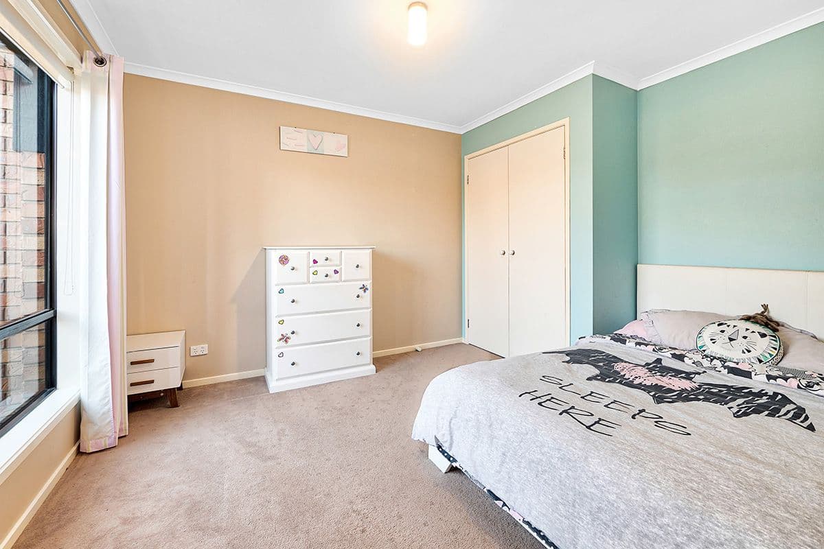 24 Gatehouse Parade, Cranbourne East VIC 3977, Cranbourne East - Thumbnail 4