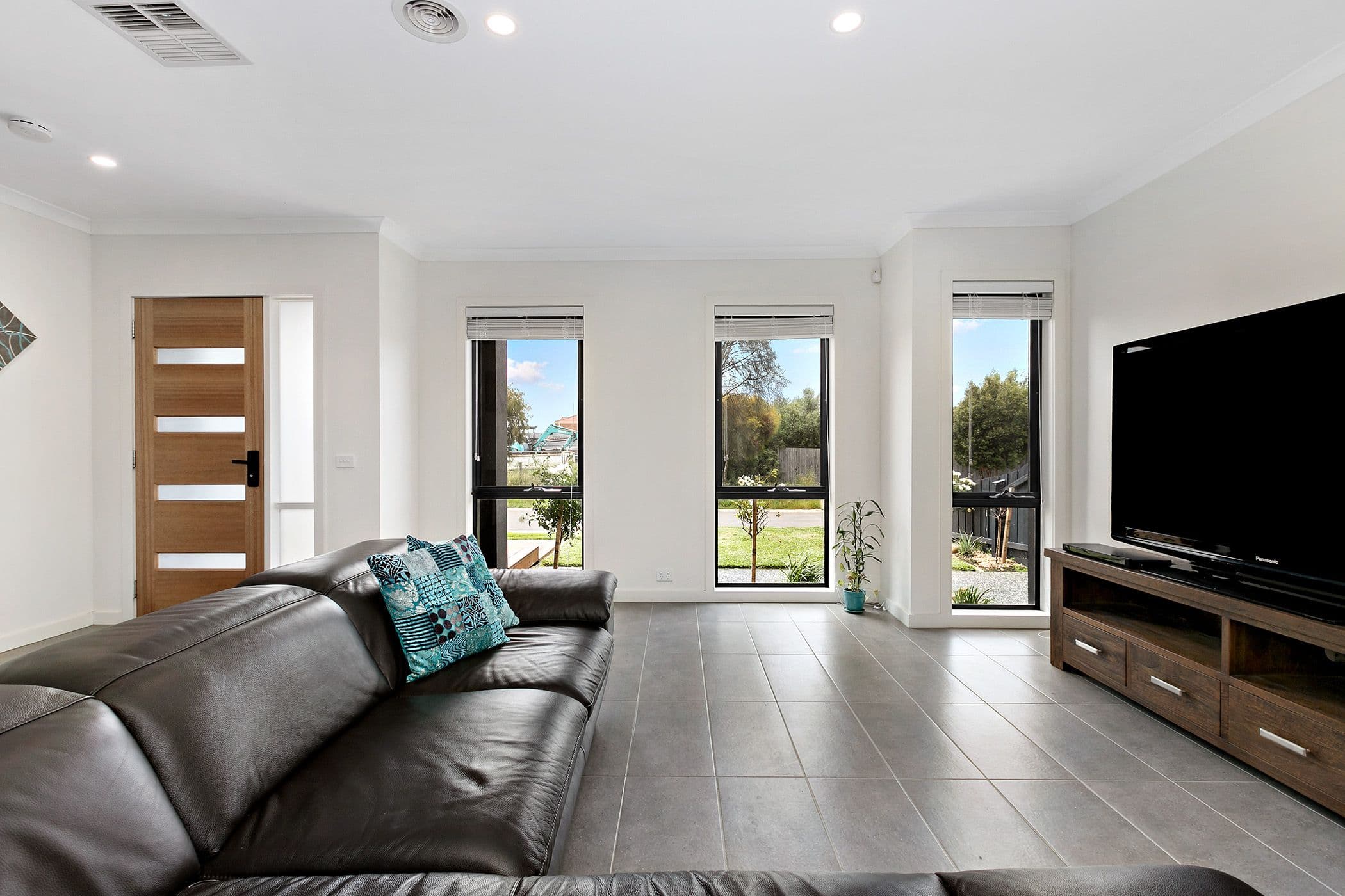 44 Lily Way, Skye VIC 3977, Skye - Thumbnail 2