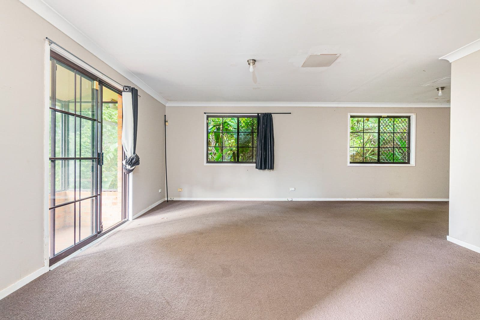 216 Pittwater Road, Gladesville NSW 2111, Gladesville - Thumbnail 4