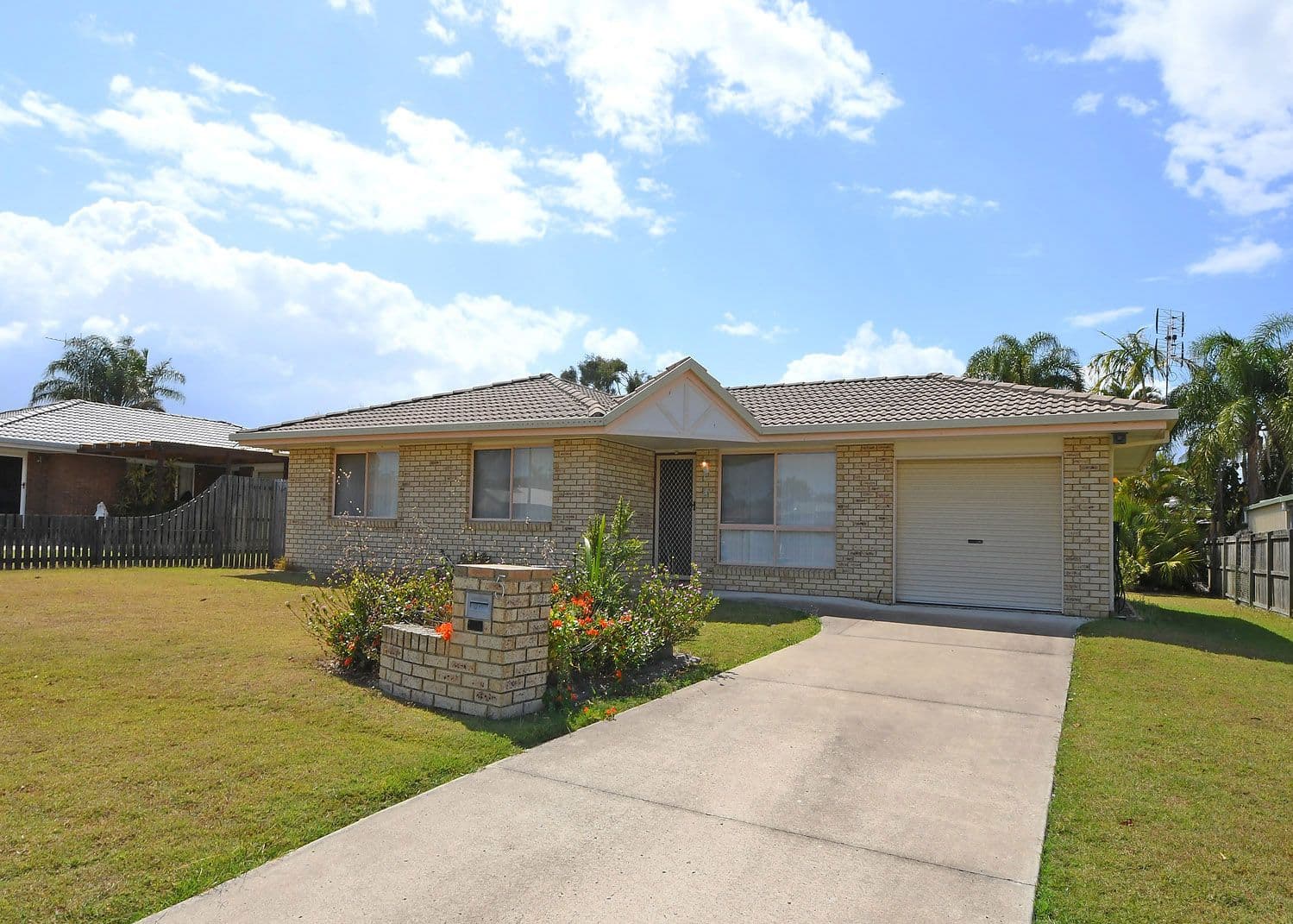 5 Toohey Court, Torquay QLD 4655, Torquay - Image 1