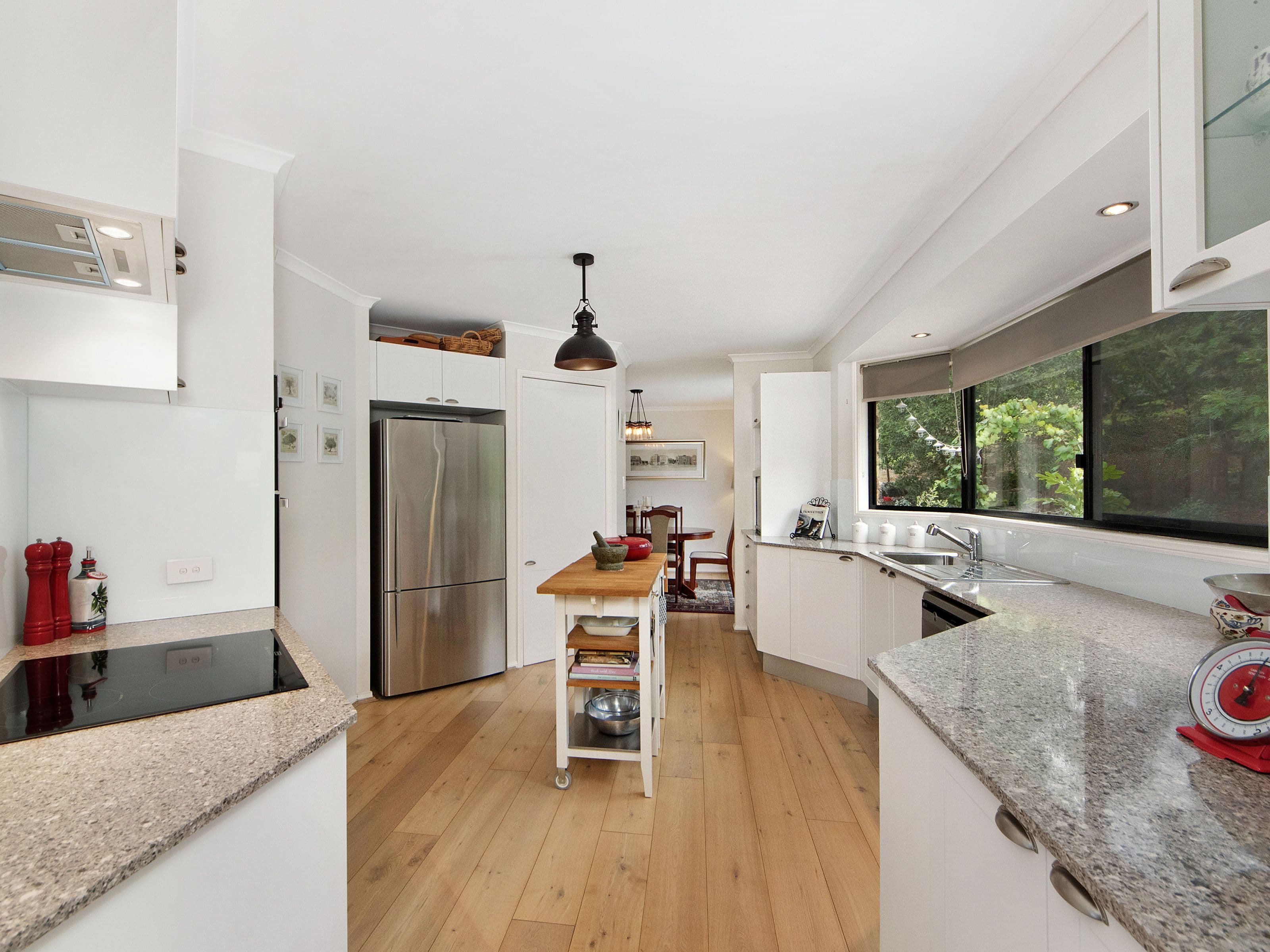 111 Gladrose Crescent, Wongawallan QLD 4210, Wongawallan - Thumbnail 5