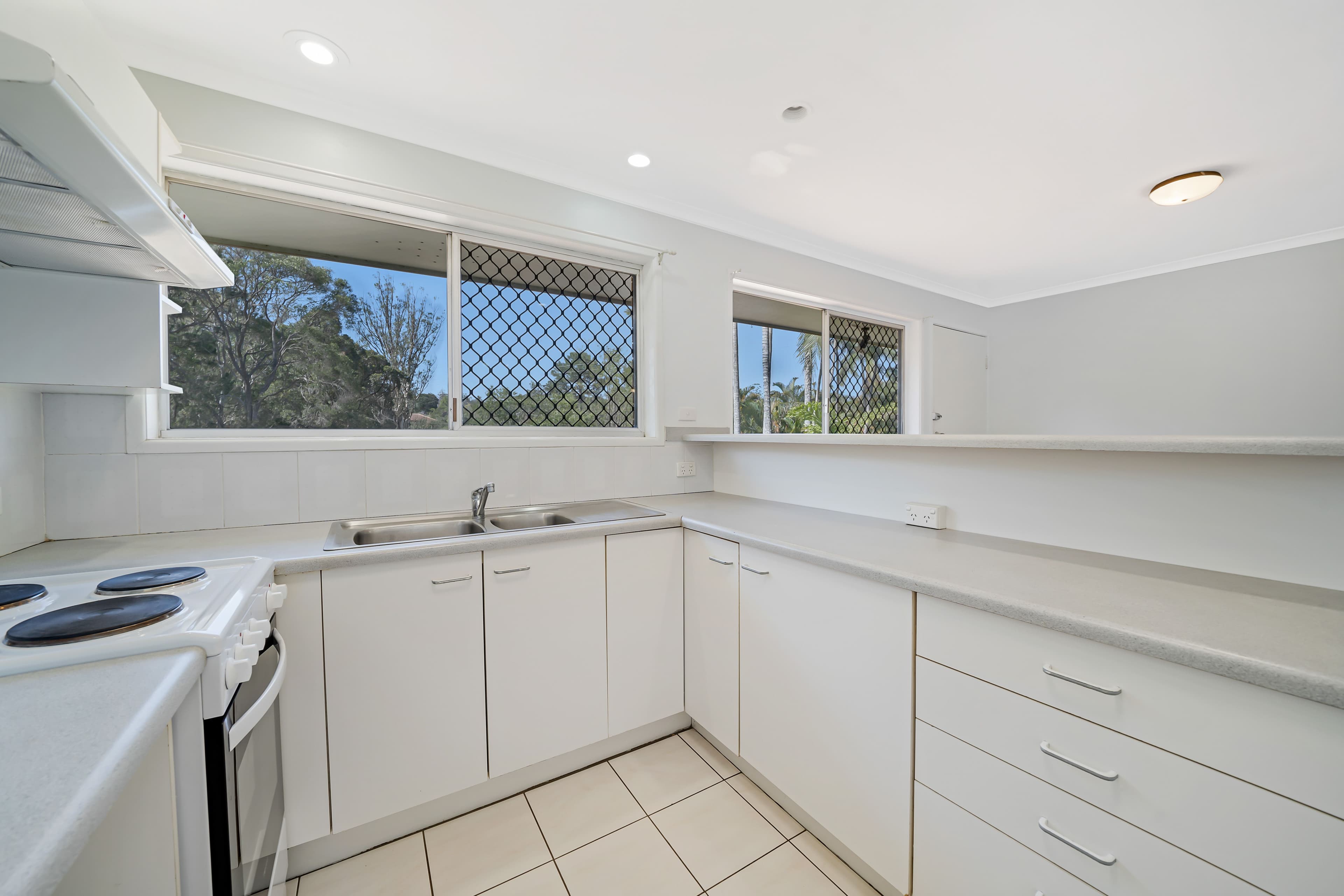 23 Lobelia Avenue, Daisy Hill QLD 4127, Daisy Hill - Thumbnail 8