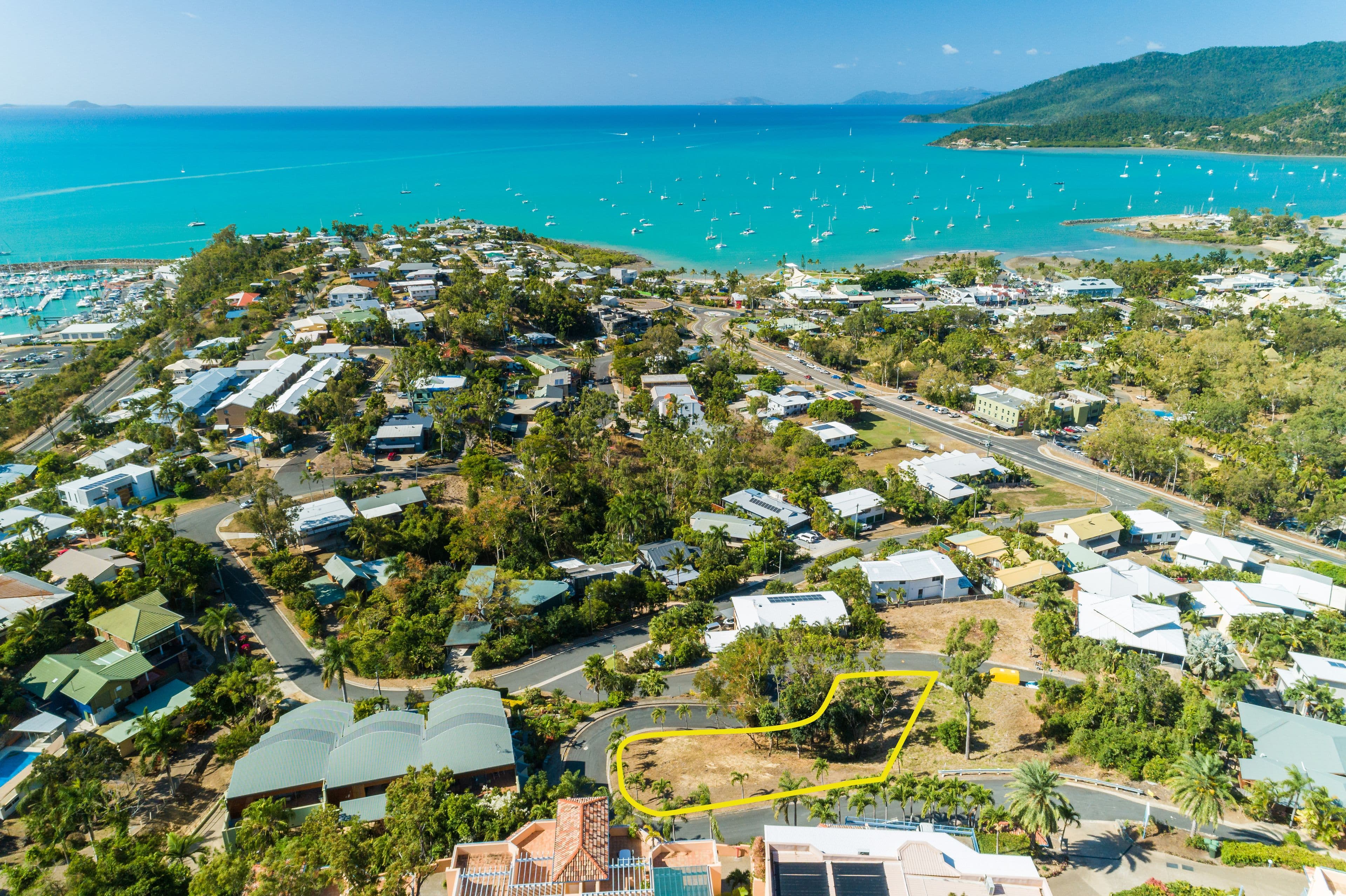 4 Nara Avenue, Airlie Beach QLD 4802, Airlie Beach - Thumbnail 4
