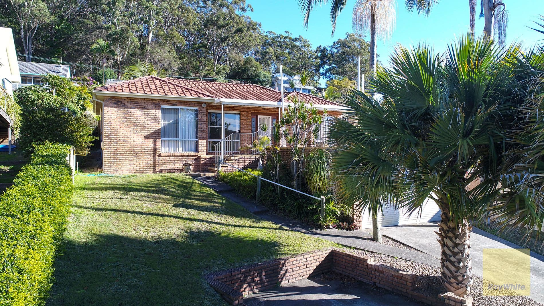 5 Koonora Avenue, Blackwall - Thumbnail 3