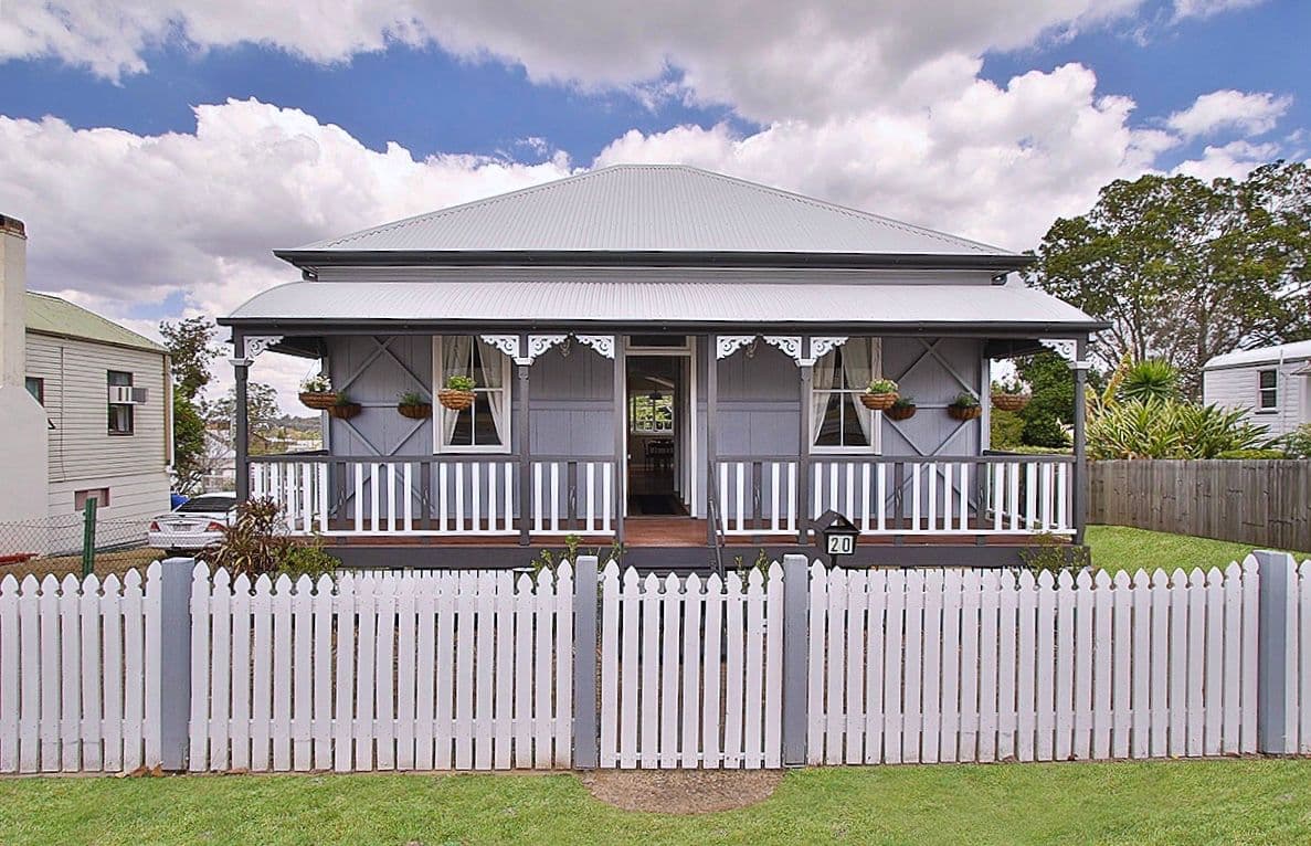 20 Pine Mountain Road, North Ipswich QLD 4305, North Ipswich - Thumbnail 2