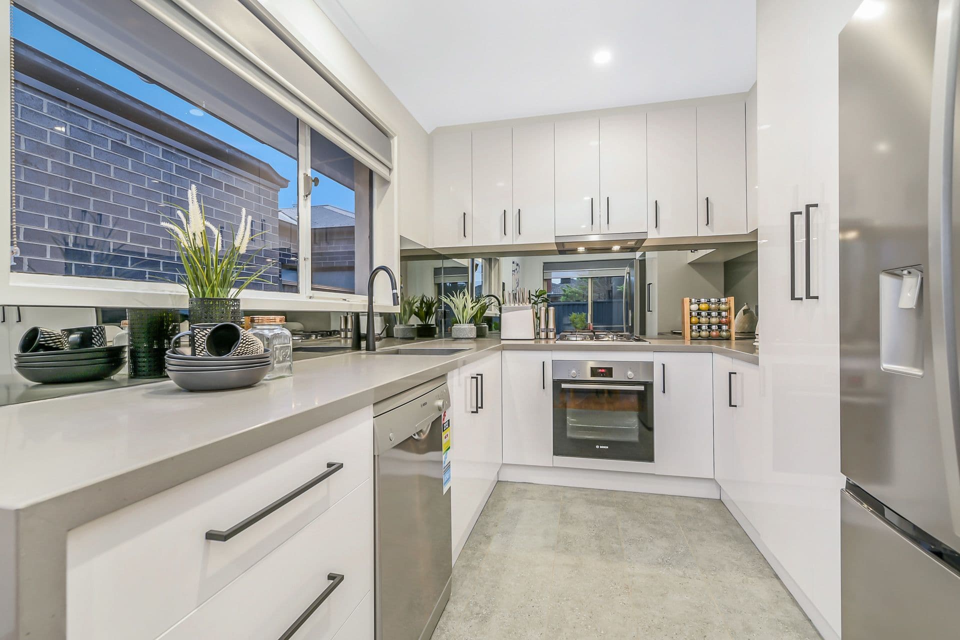 135 Albany Drive, Mulgrave VIC 3170, Mulgrave - Thumbnail 2