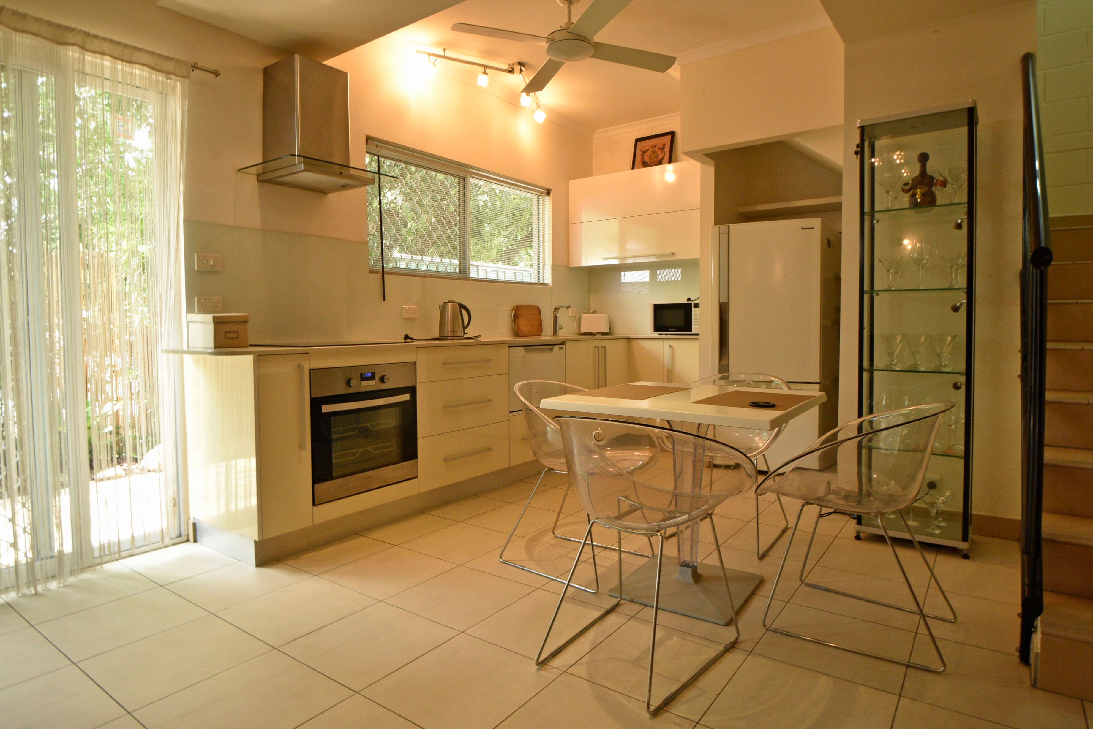 9/18 Caryota Court, Coconut Grove NT 0810, Coconut Grove - Image 1