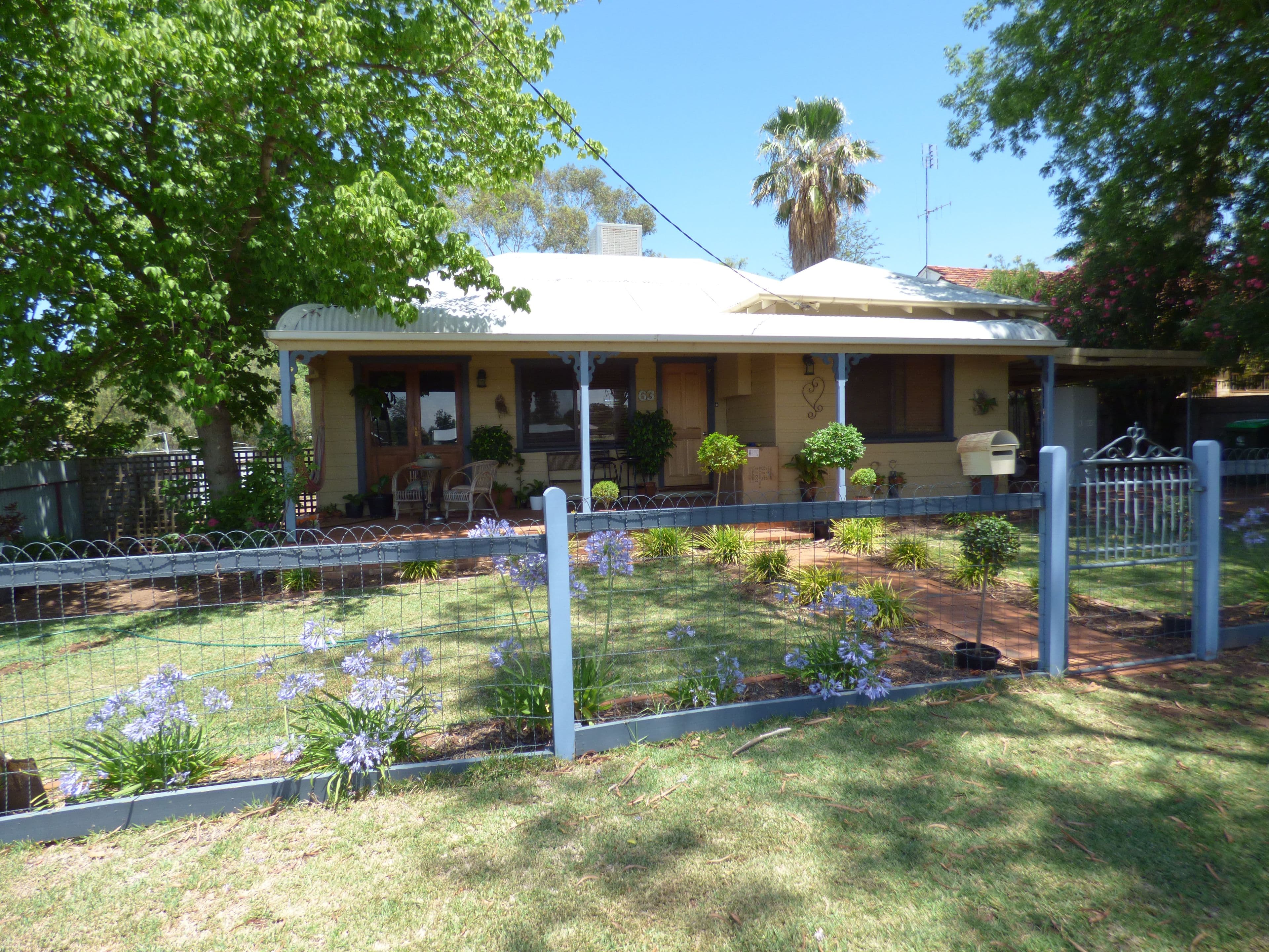 63 Church Street, Forbes - Image 1