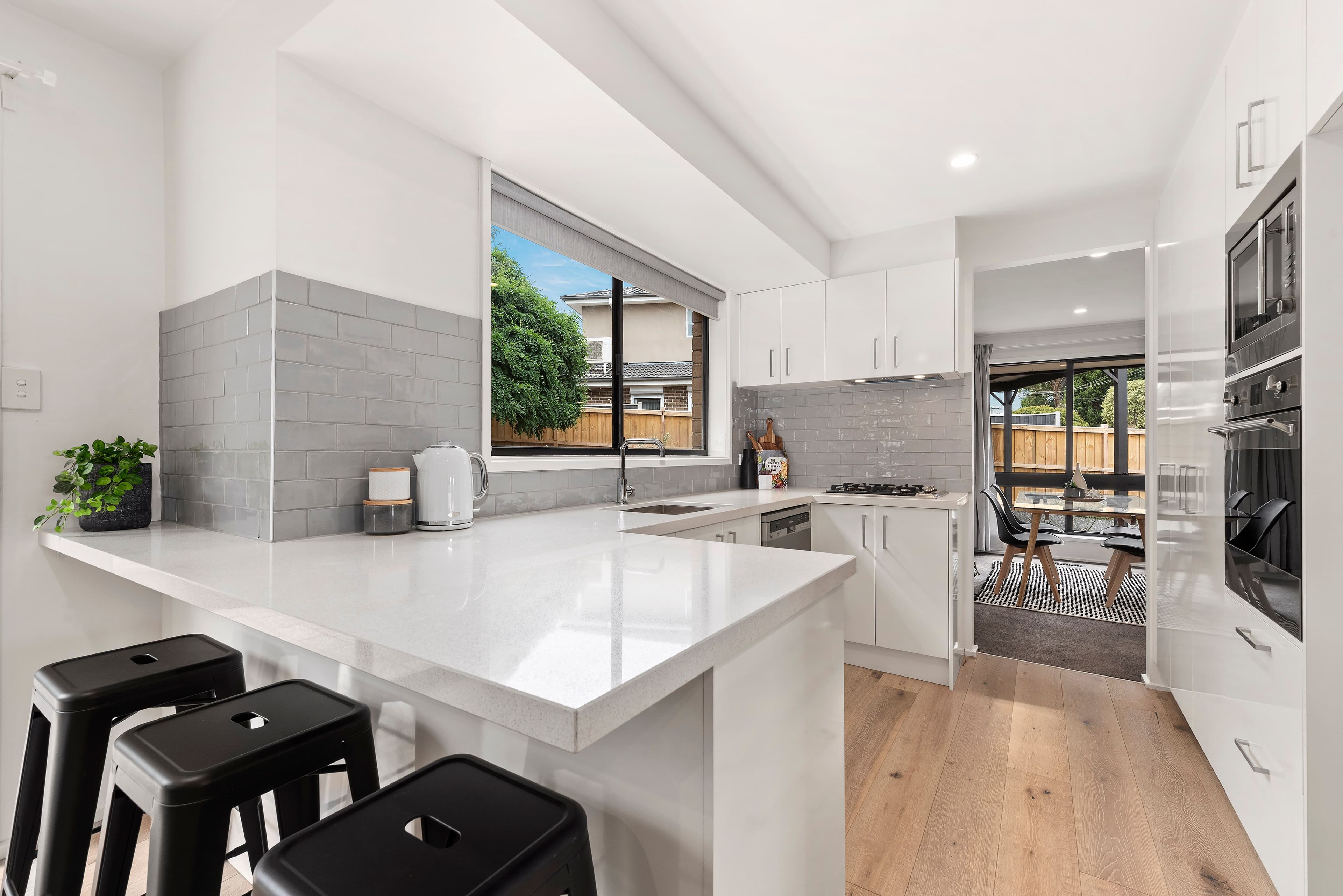 19 Janden Close, Knoxfield VIC 3180, Knoxfield - Thumbnail 2