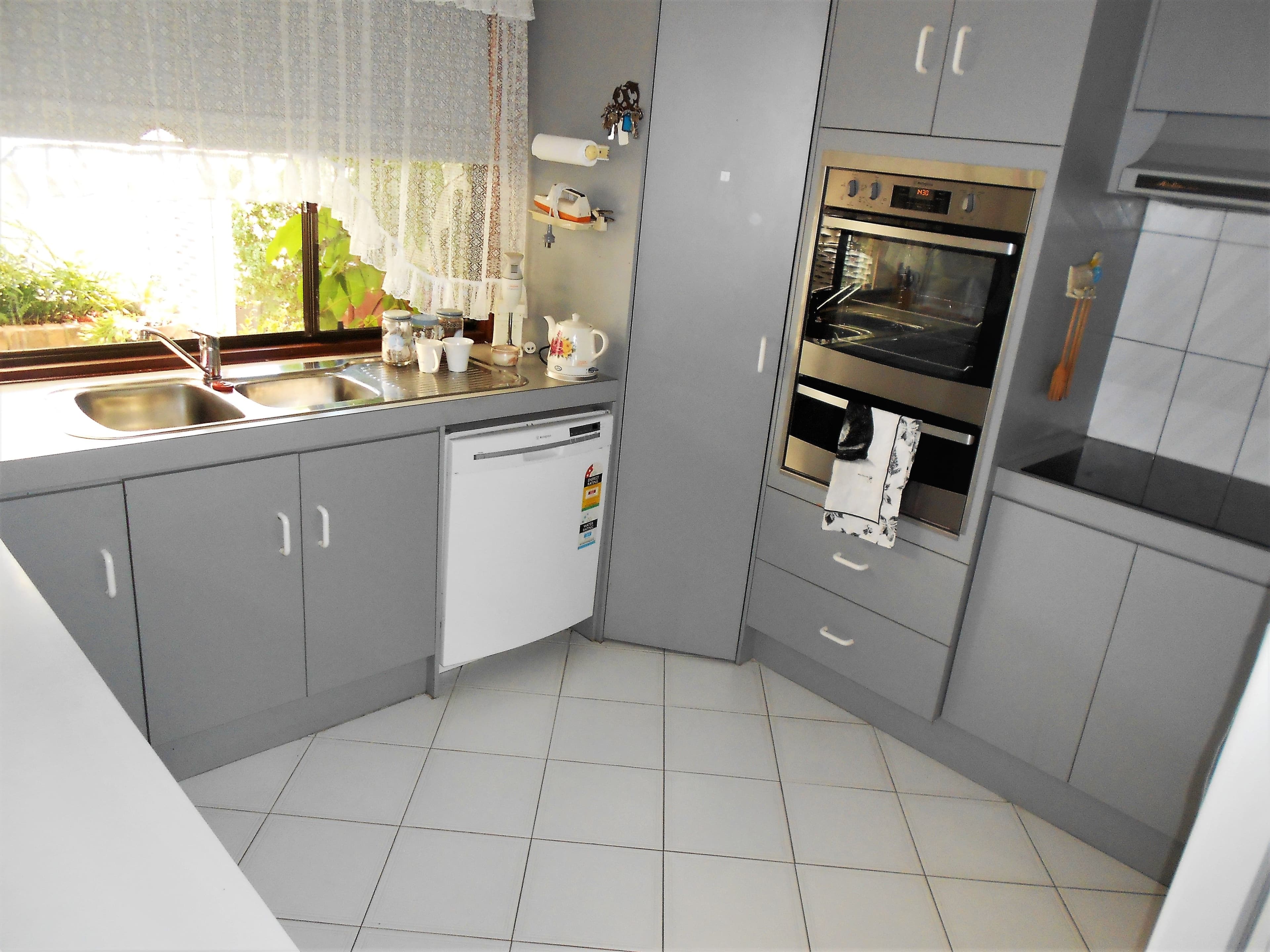 19 Creecoona Terrace, Bordertown SA 5268, Bordertown - Thumbnail 2