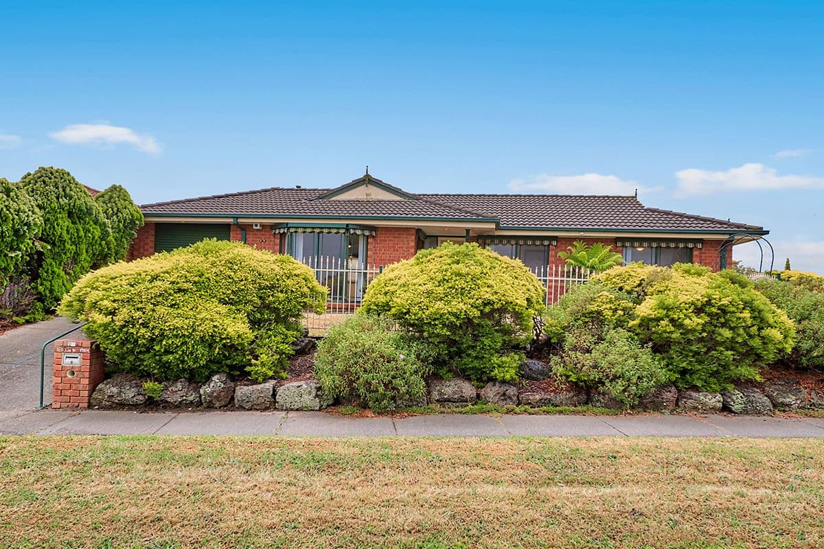 29 Brentwood Drive, Cranbourne North VIC 3977, Cranbourne North - Image 1