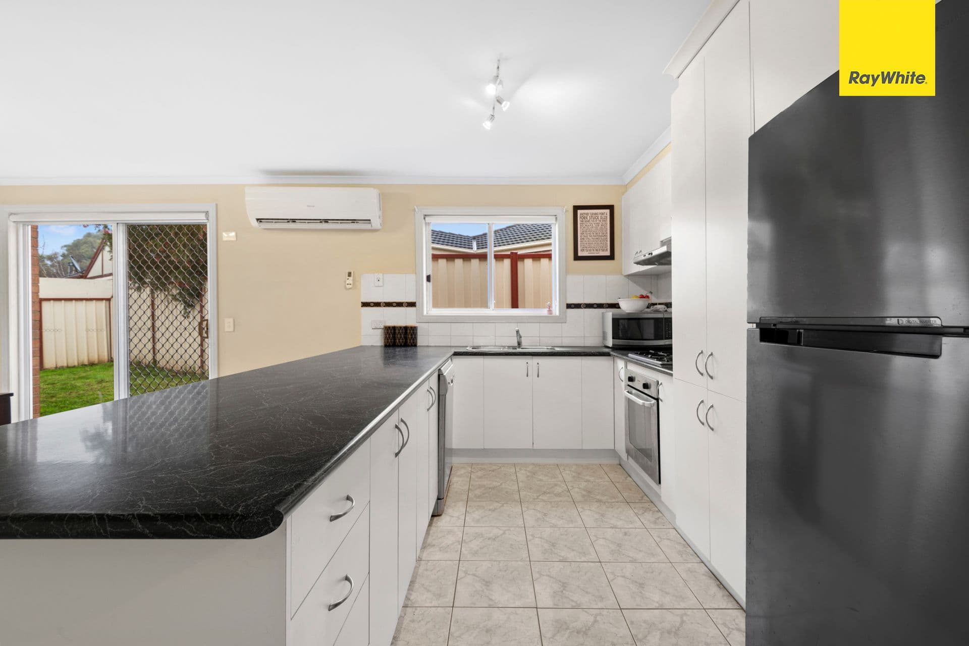 18 Maree Court, Kurunjang VIC 3337, Kurunjang - Thumbnail 5