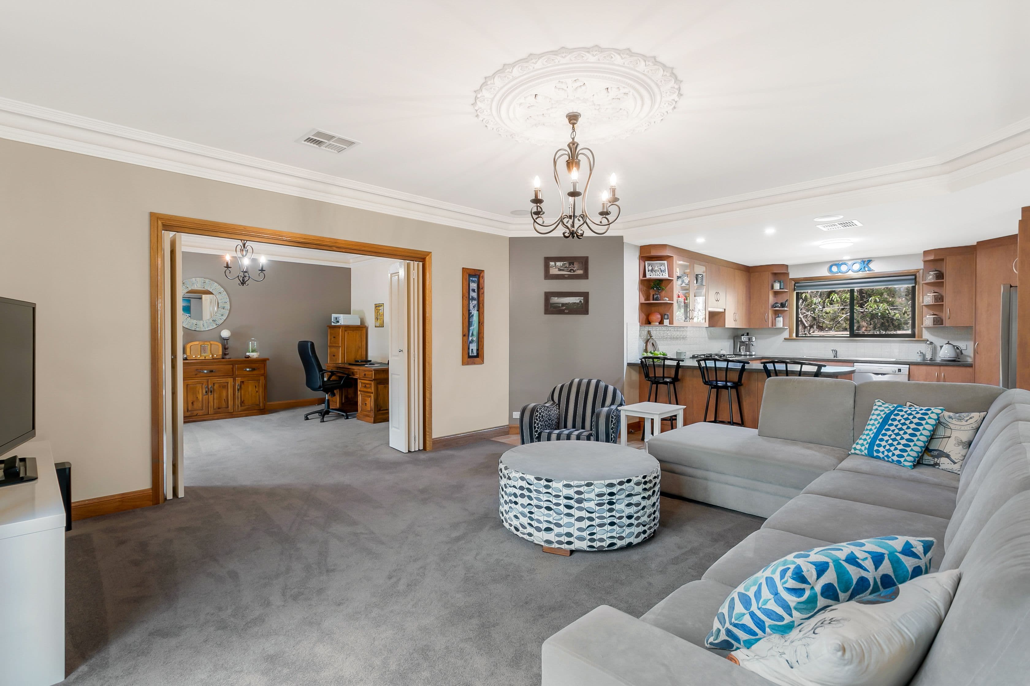 24 Sandergrove Road, Strathalbyn SA 5255, Strathalbyn - Thumbnail 5
