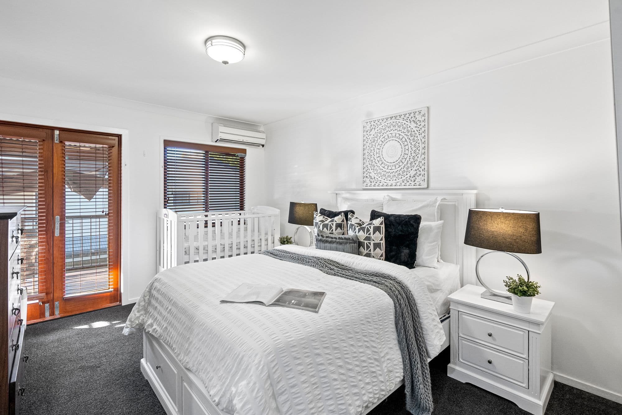 27 Crest Street, Mount Gravatt East QLD 4122, Mount Gravatt East - Thumbnail 8