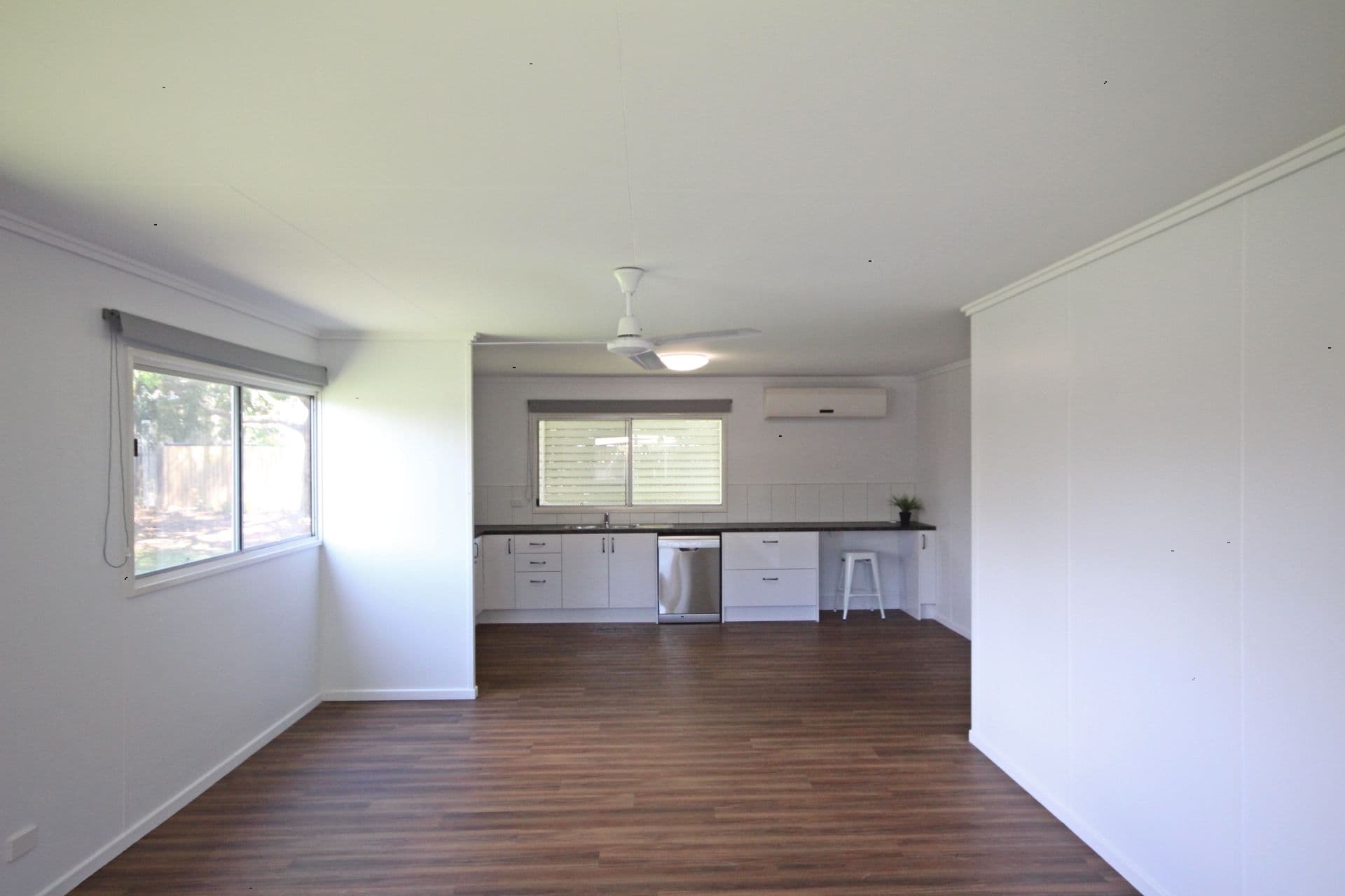4 Elizabeth Street, Sarina QLD 4737, Sarina - Thumbnail 3