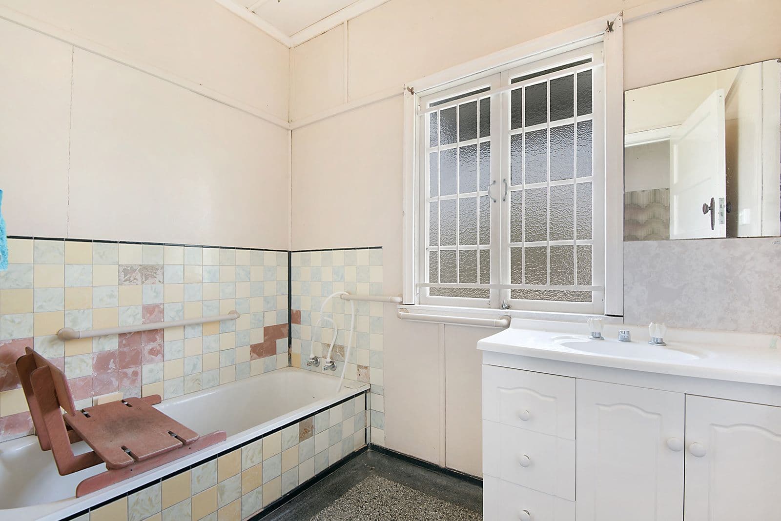 96 Bedford Street, Gordon Park QLD 4031, Gordon Park - Thumbnail 7