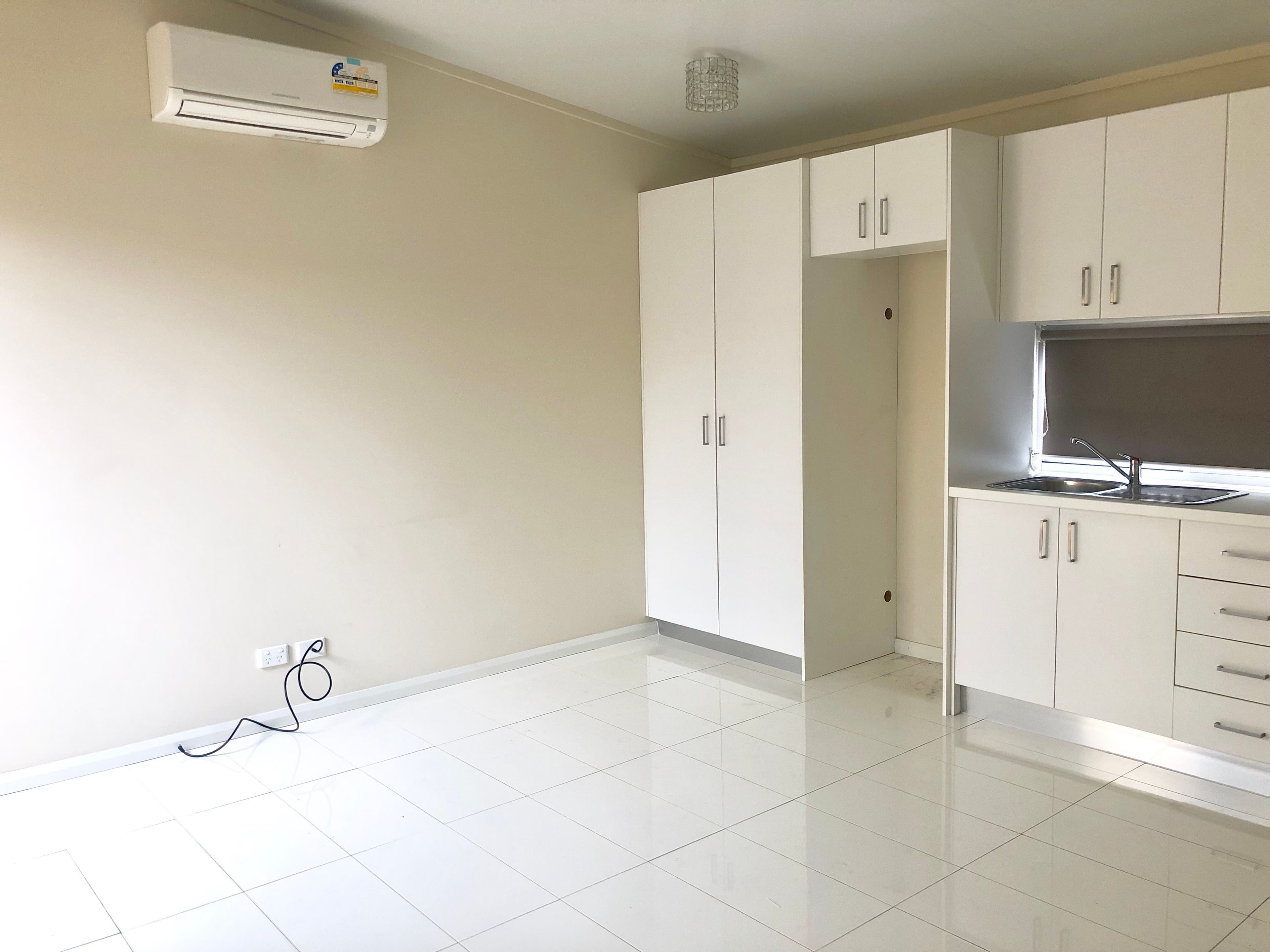 8A Ernst Place, Edensor Park NSW 2176, Edensor Park - Thumbnail 3