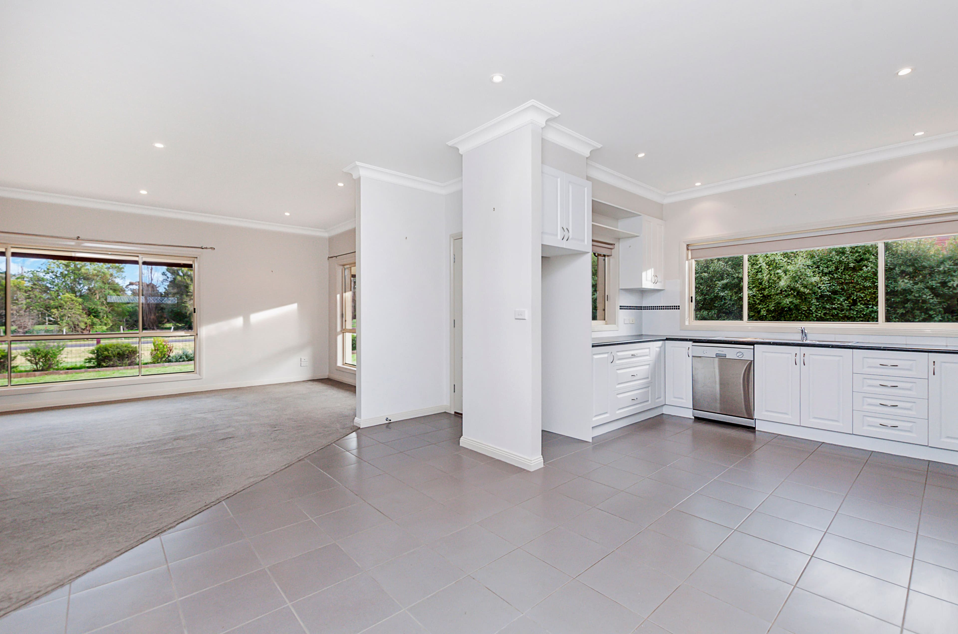 19 Polo Hill Road, Mortlake VIC 3272, Mortlake - Thumbnail 3