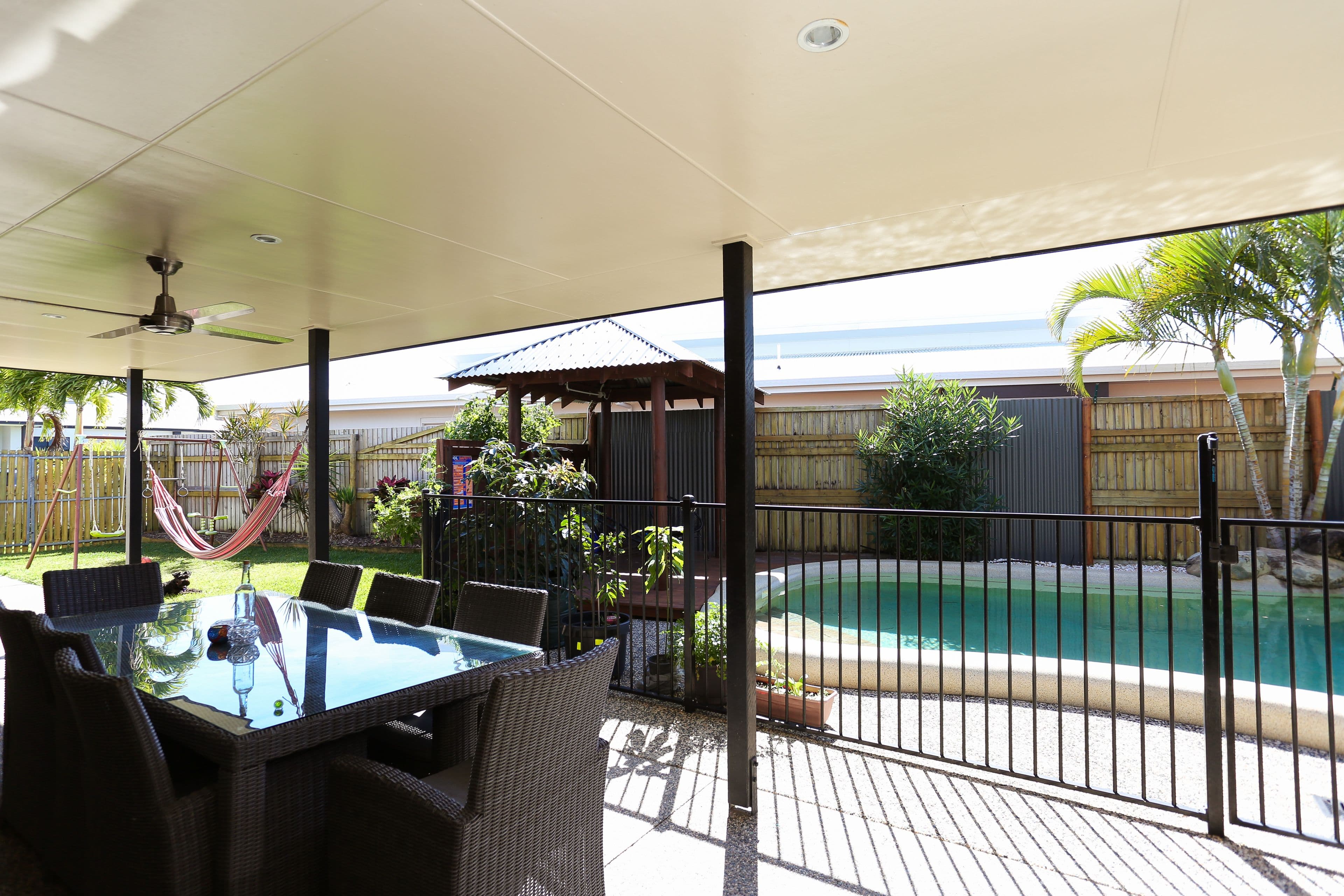 2 Leura Court, Glenella QLD 4740, Glenella - Thumbnail 2