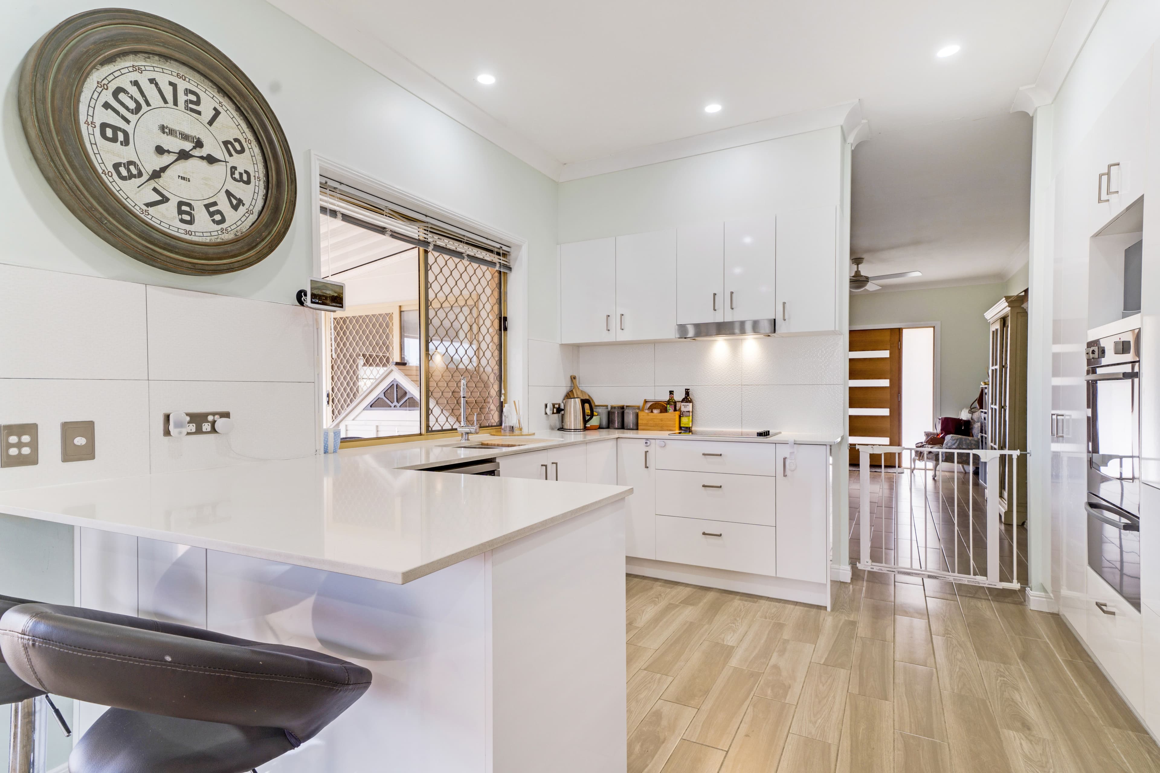 14 Clayton Drive, Edens Landing QLD 4207, Edens Landing - Thumbnail 4