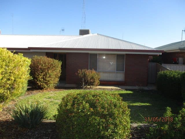 1/16 Cates Avenue, Waikerie SA 5330, Waikerie - Image 1