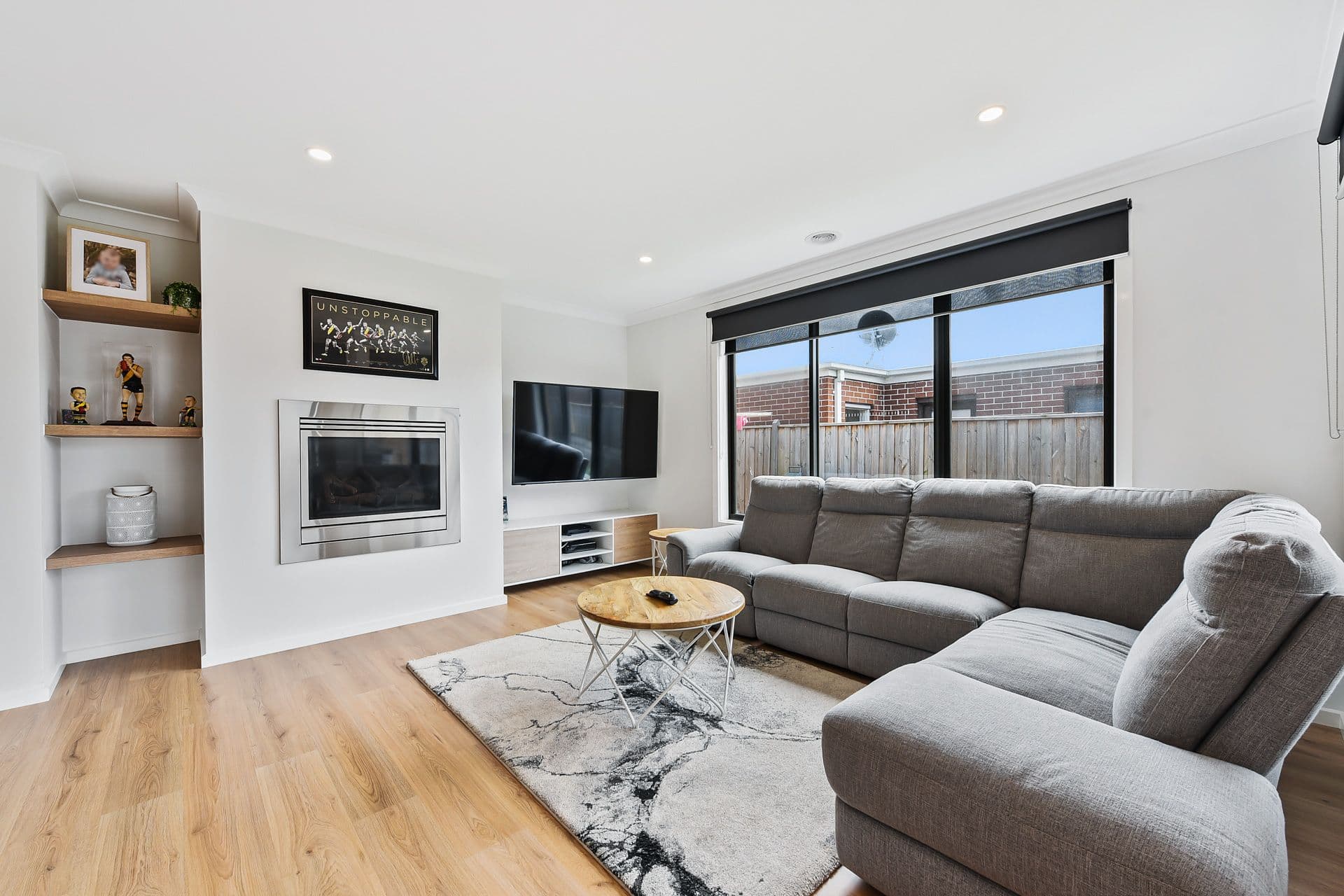 2 Dame Avenue, Clyde North VIC 3978, Clyde North - Thumbnail 6
