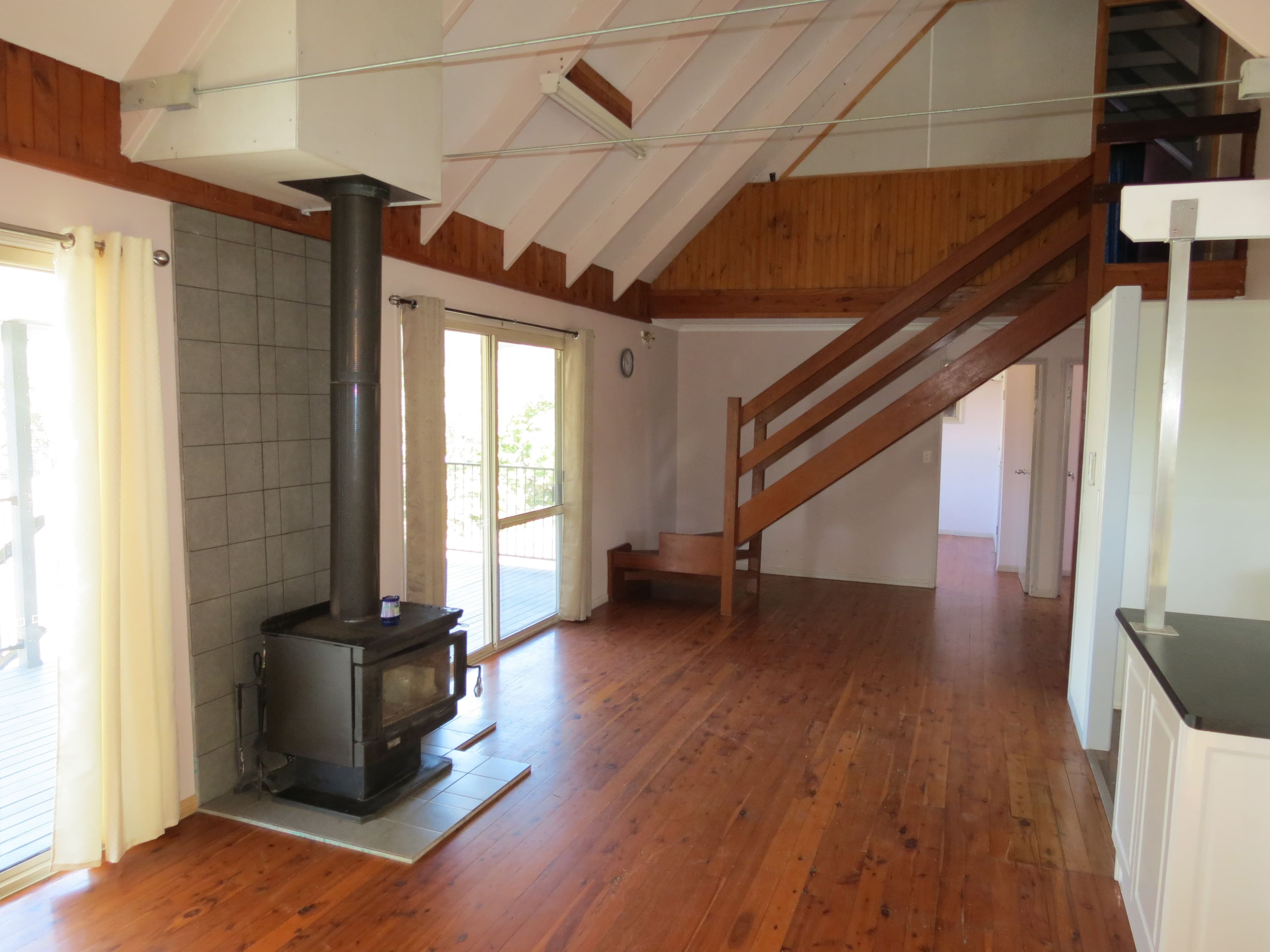 23 Quinn Street, Emerald QLD 4720, Emerald - Thumbnail 8
