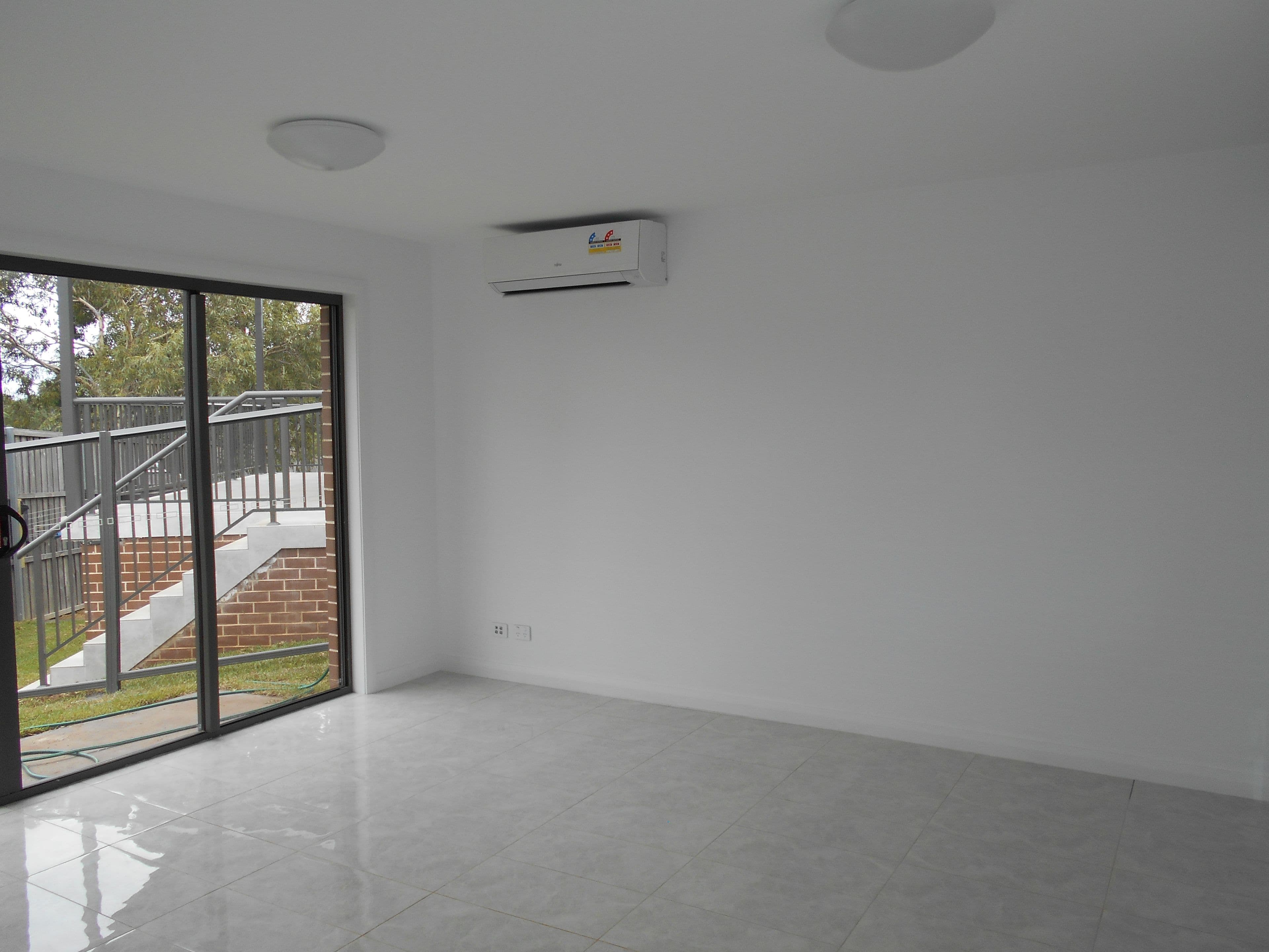 15B Hanwood Place, Edensor Park NSW 2176, Edensor Park - Thumbnail 3