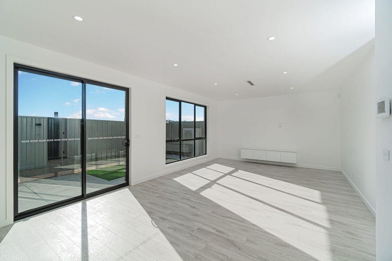 9 Hutch Avenue, Donnybrook VIC 3064, Donnybrook - Thumbnail 4