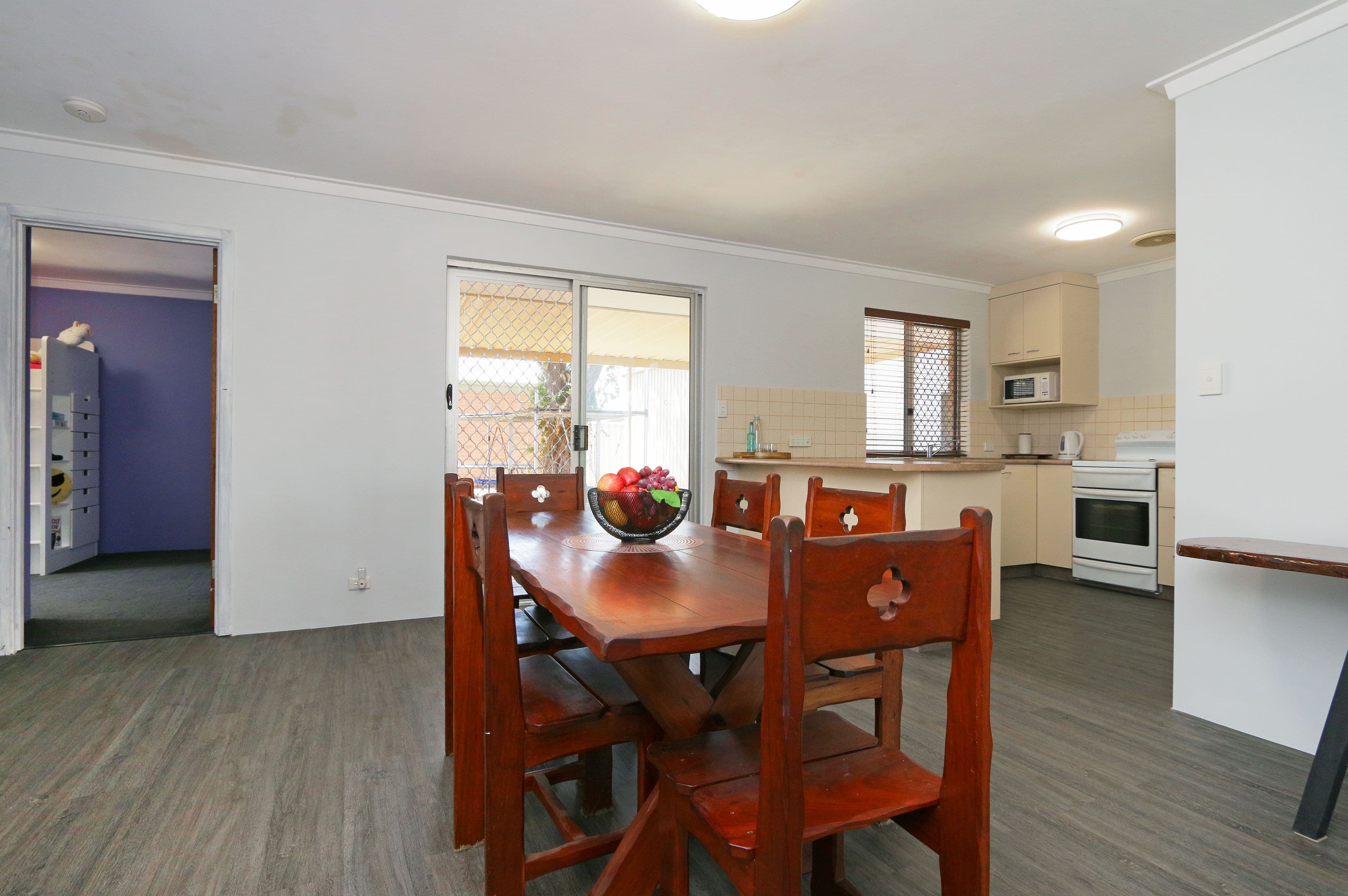 166 Winterfold Road, Kardinya WA 6163, Kardinya - Thumbnail 7