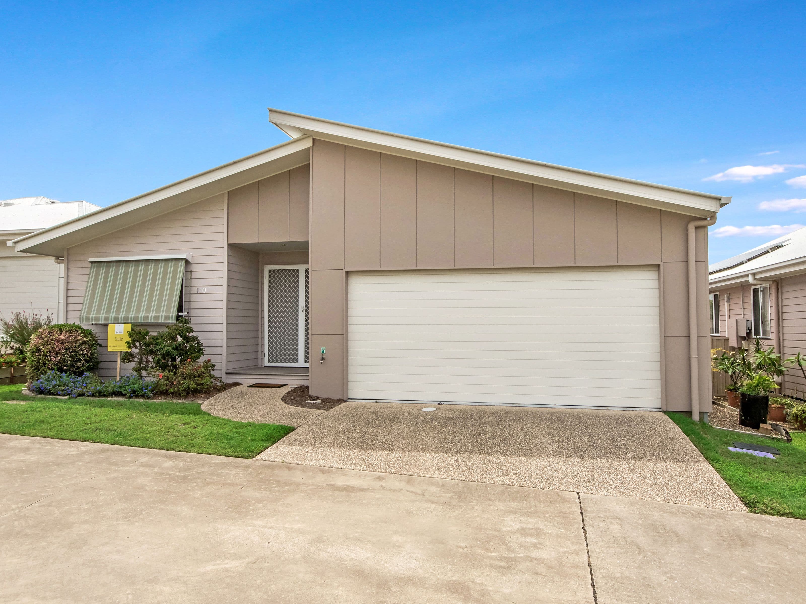 40 Riverbrooke Drive, Upper Coomera QLD 4209, Upper Coomera - Thumbnail 2