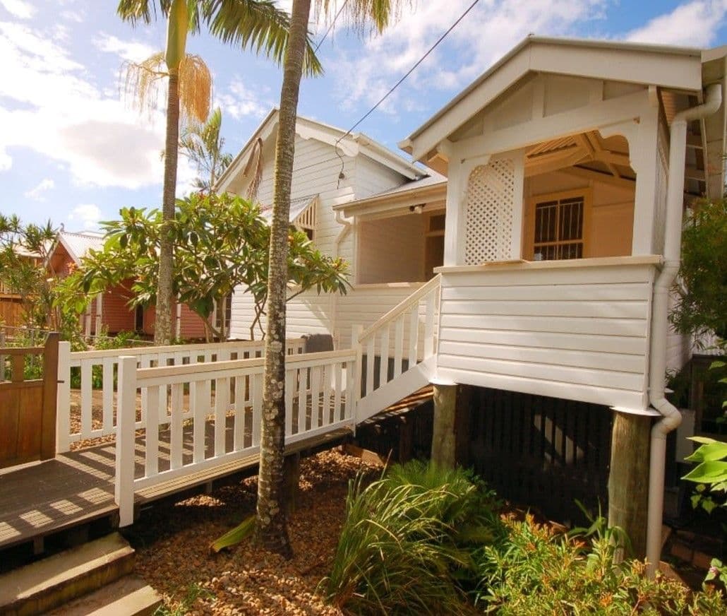 1/15 Taylor Street, Woolloongabba QLD 4102, Woolloongabba - Image 1