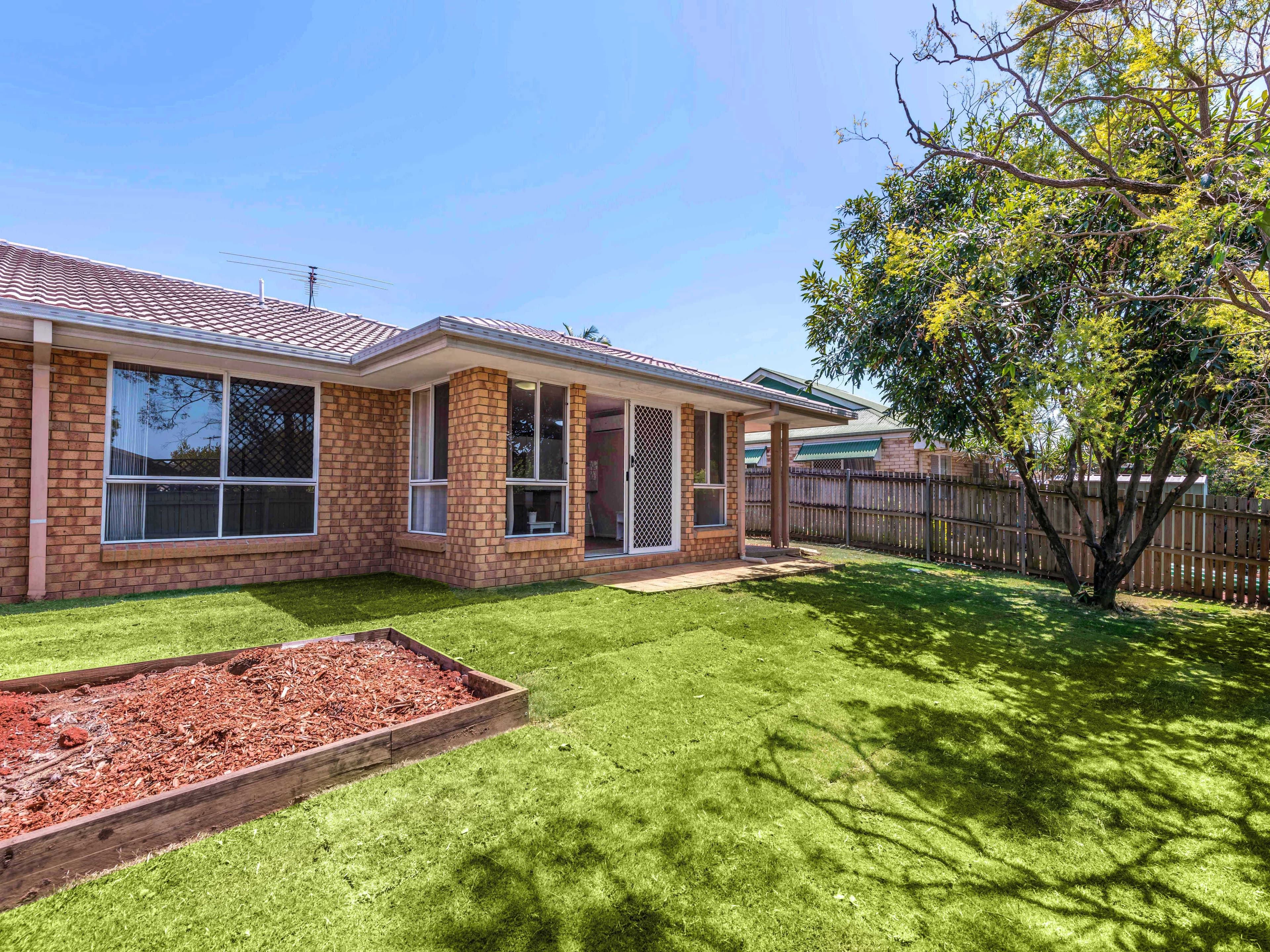 8 Wodala Crescent, Bracken Ridge QLD 4017, Bracken Ridge - Thumbnail 2