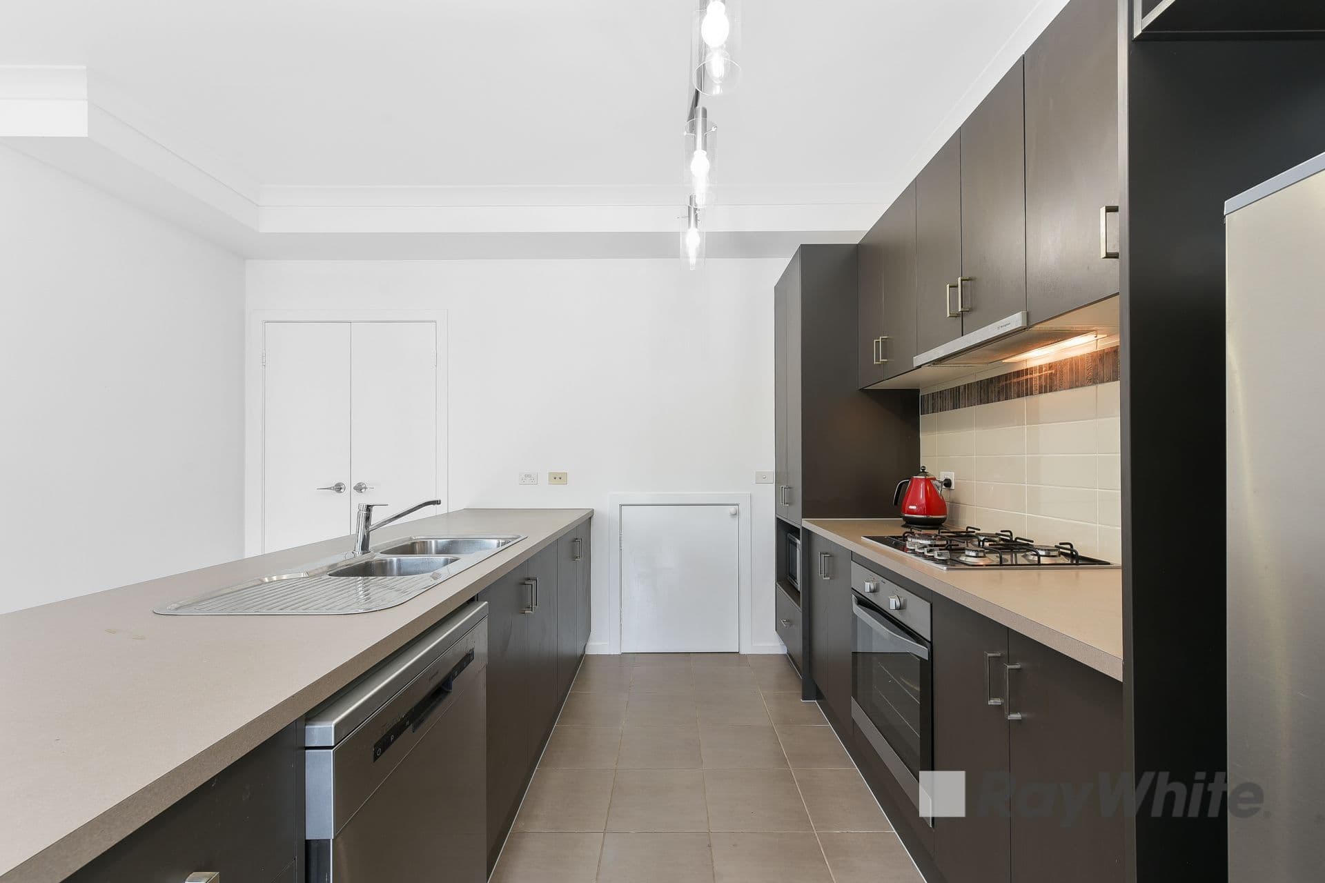2 Huckson Street, Dandenong VIC 3175, Dandenong - Thumbnail 5