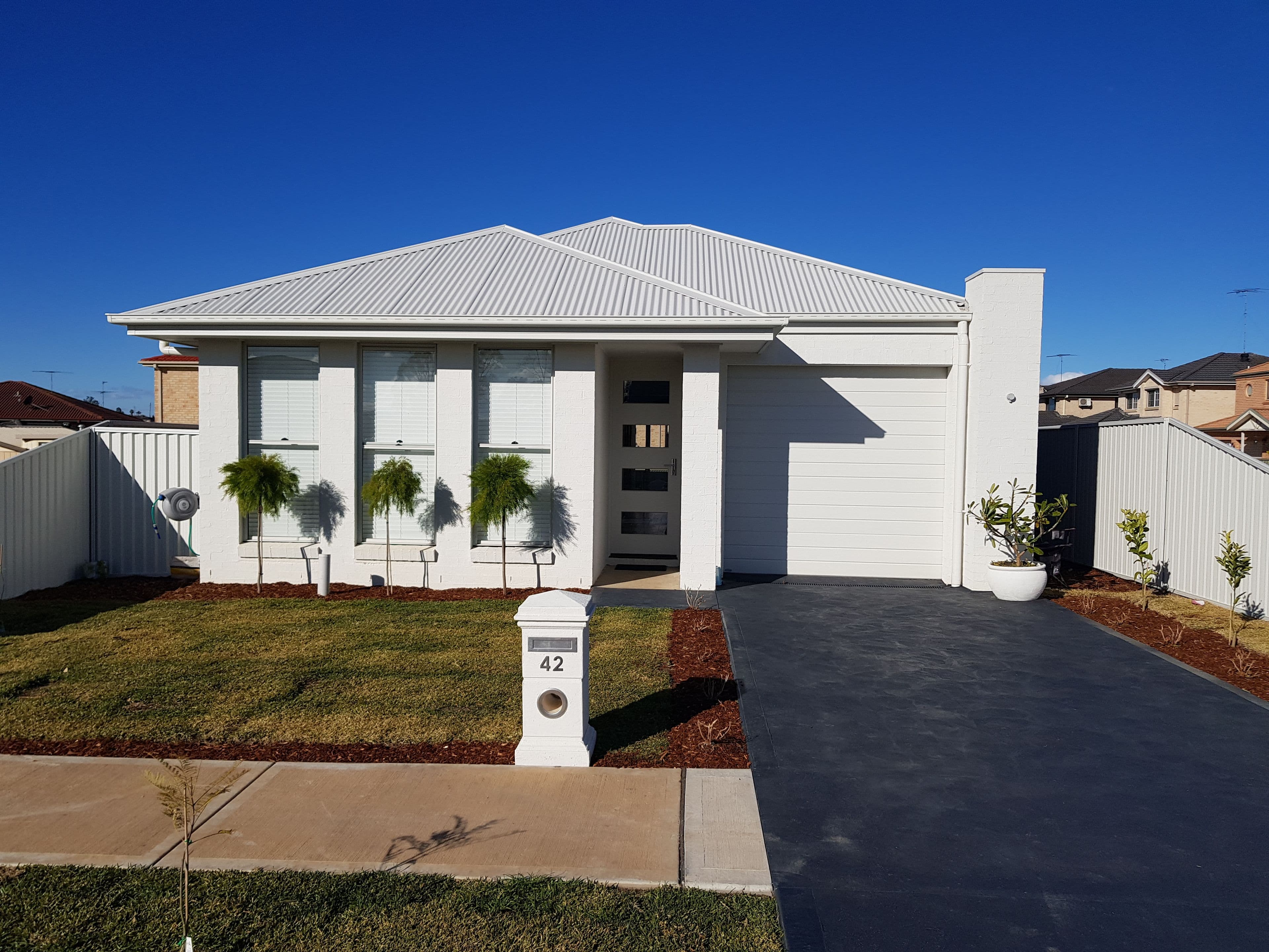 42 Rocco Place, Green Valley - Image 1