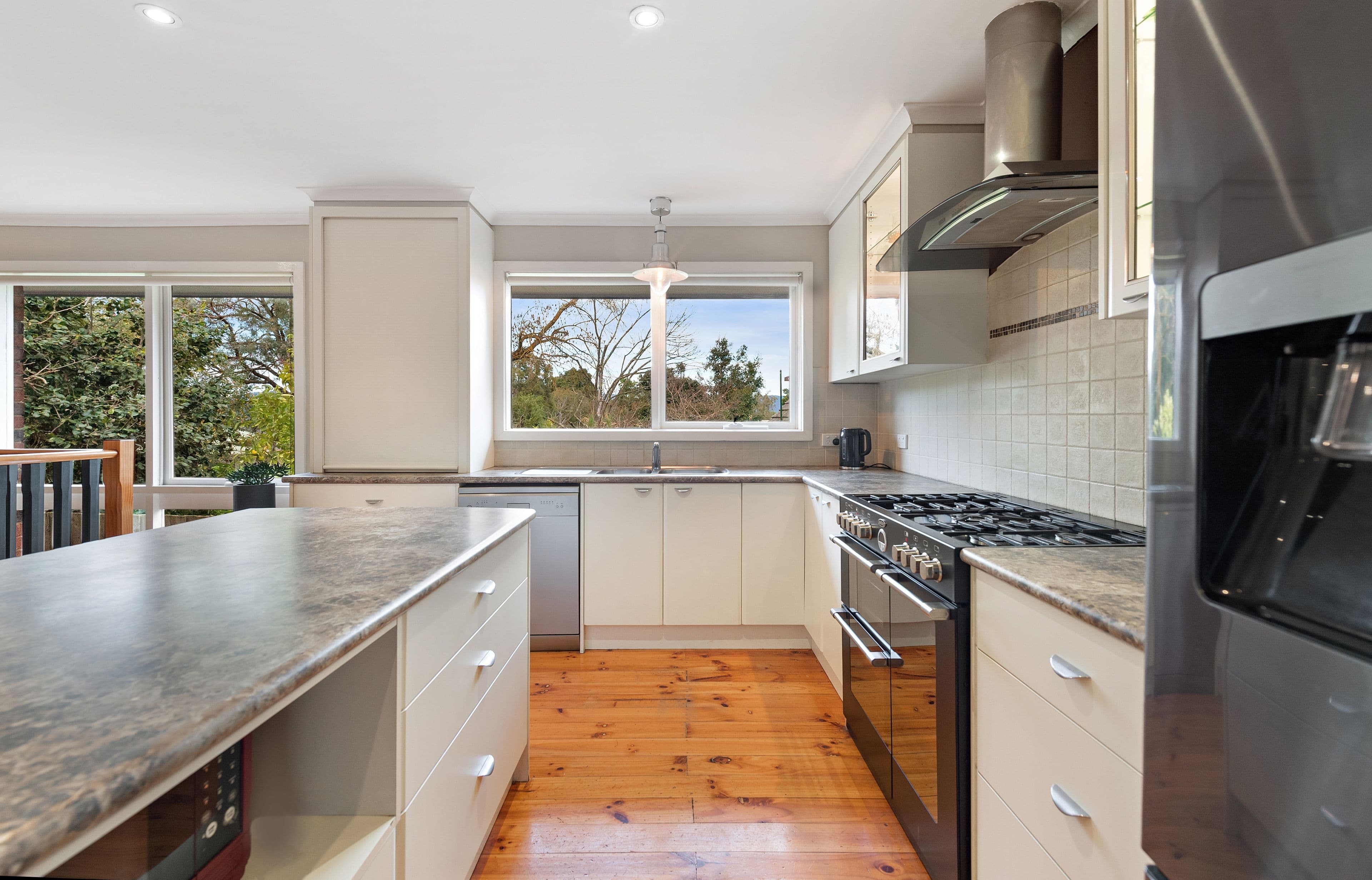 11 Columbia Avenue, Croydon VIC 3136, Croydon - Thumbnail 8