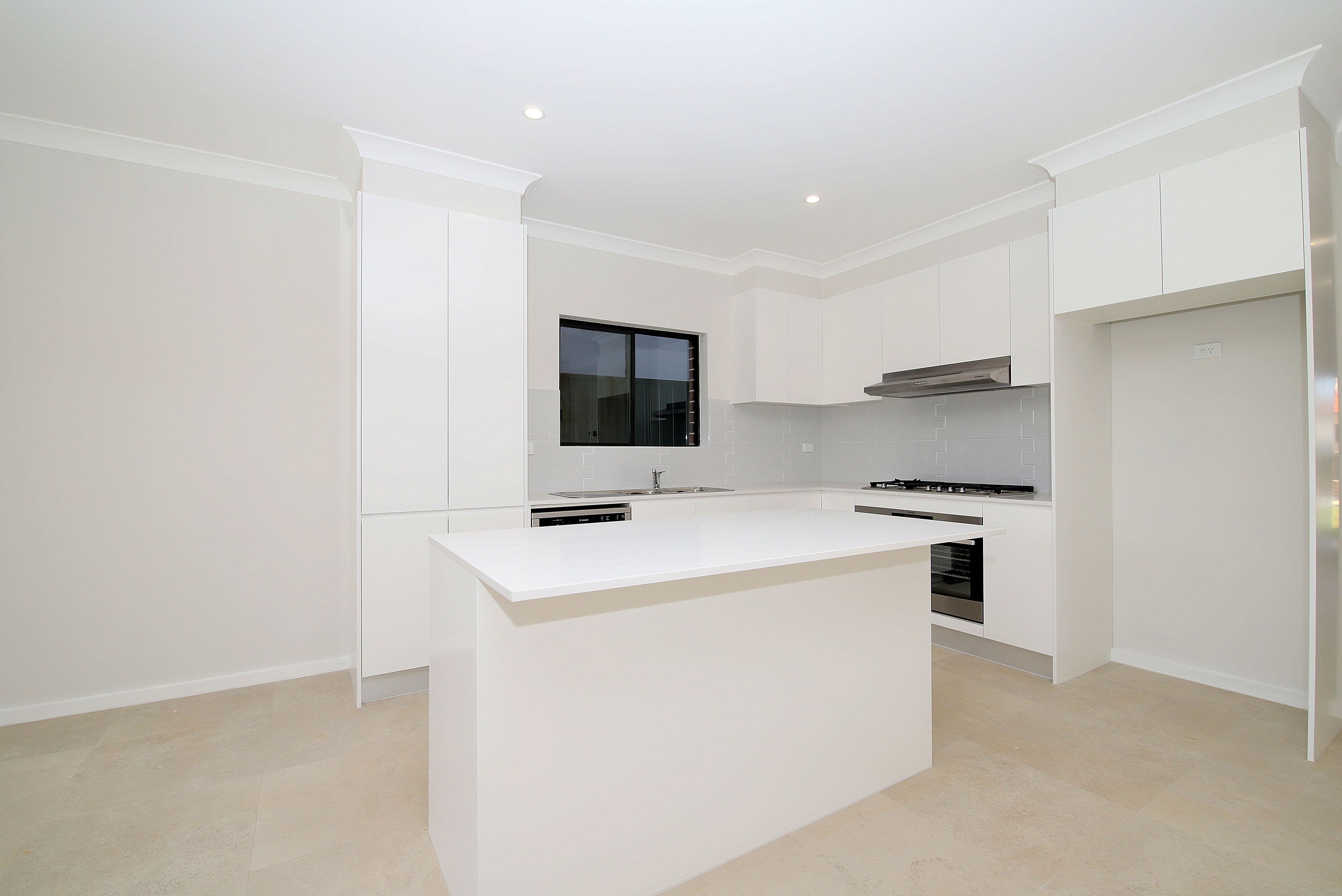 11 Cardigan Road, Greenacre NSW 2190, Greenacre - Thumbnail 6