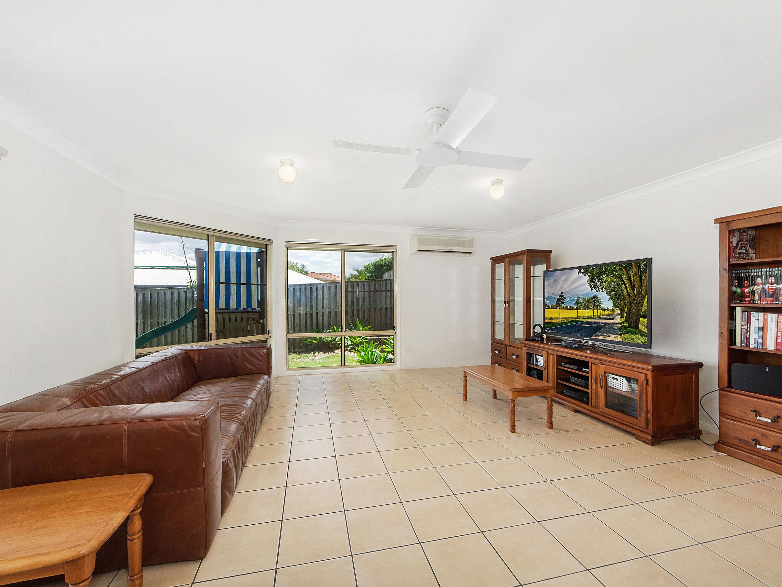 6 Hawker Street, Pacific Pines QLD 4211, Pacific Pines - Thumbnail 5