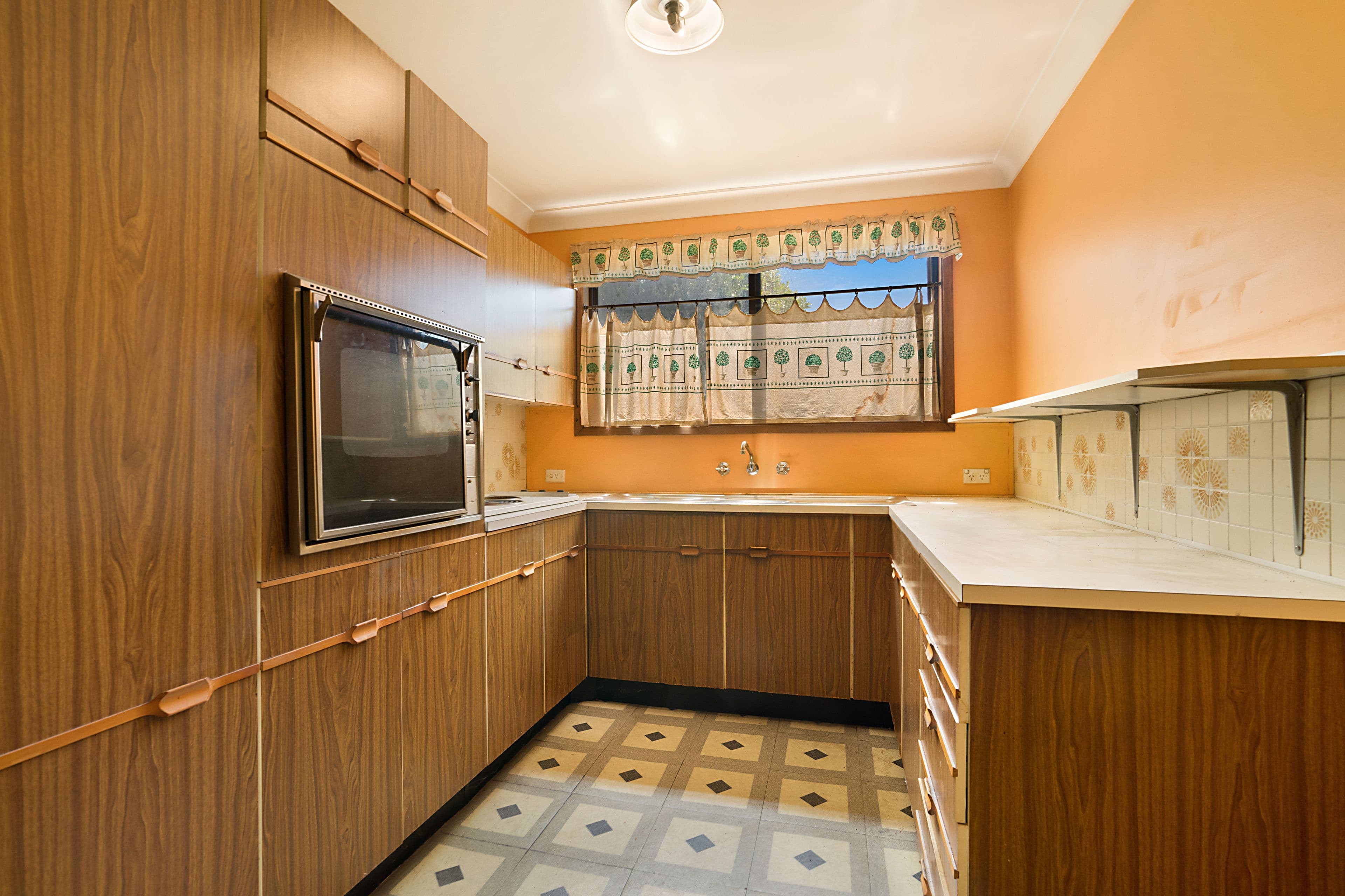 4 Ocean Beach Road, Woy Woy NSW 2256, Woy Woy - Thumbnail 5