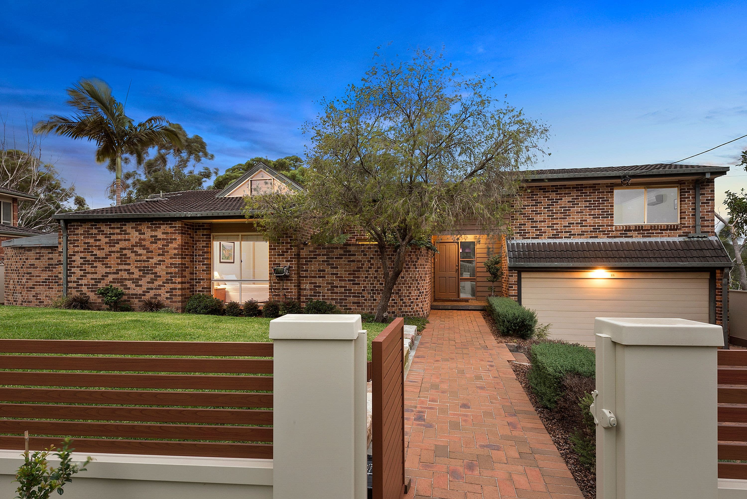 25 Higgins Place, Westleigh - Image 1