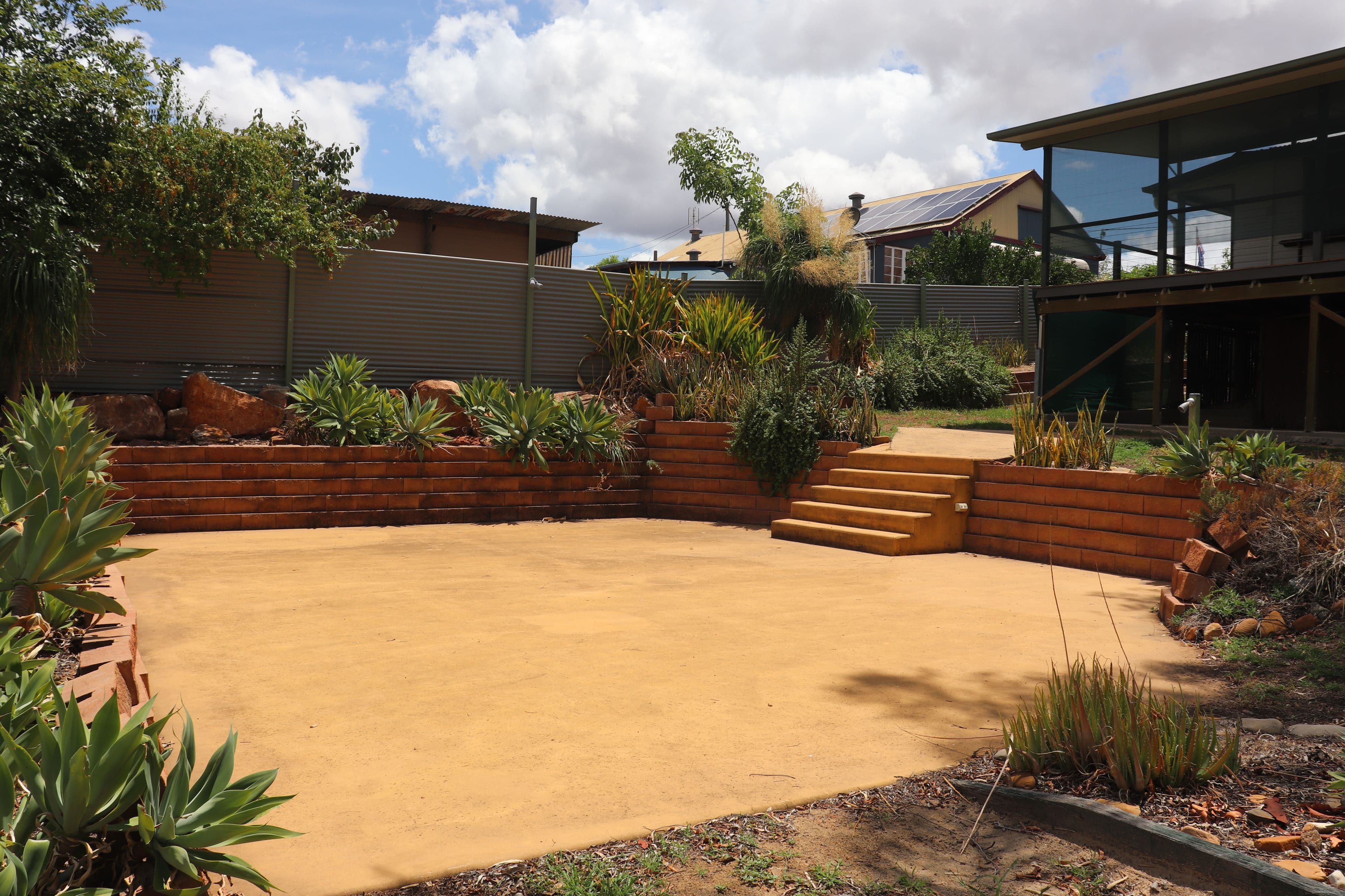 22 Mahoney Street, Mundubbera QLD 4626, Mundubbera - Thumbnail 2