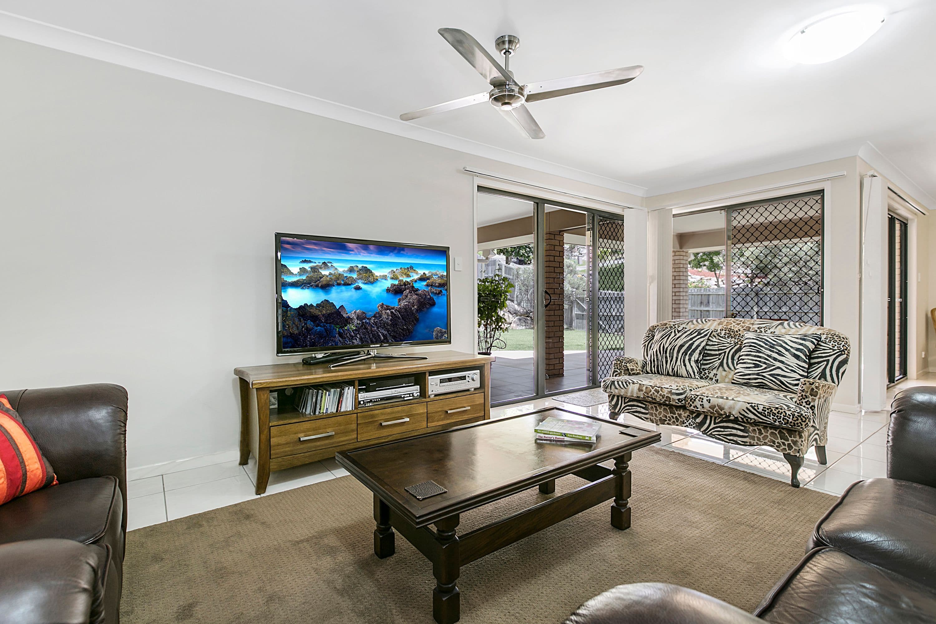 7 Granada Drive, Eatons Hill QLD 4037, Eatons Hill - Thumbnail 3