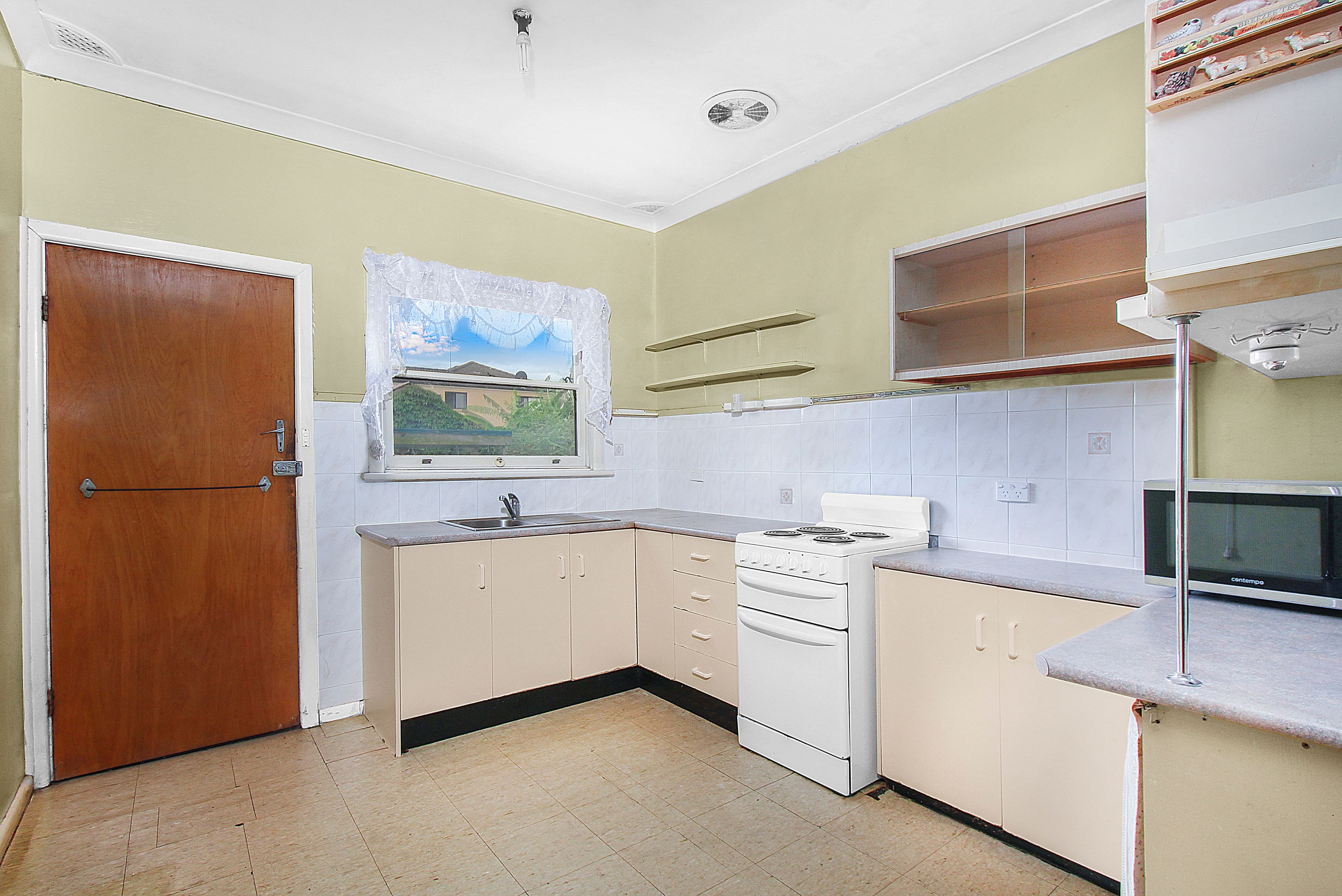 79 Derria Street, Canley Heights - Thumbnail 4