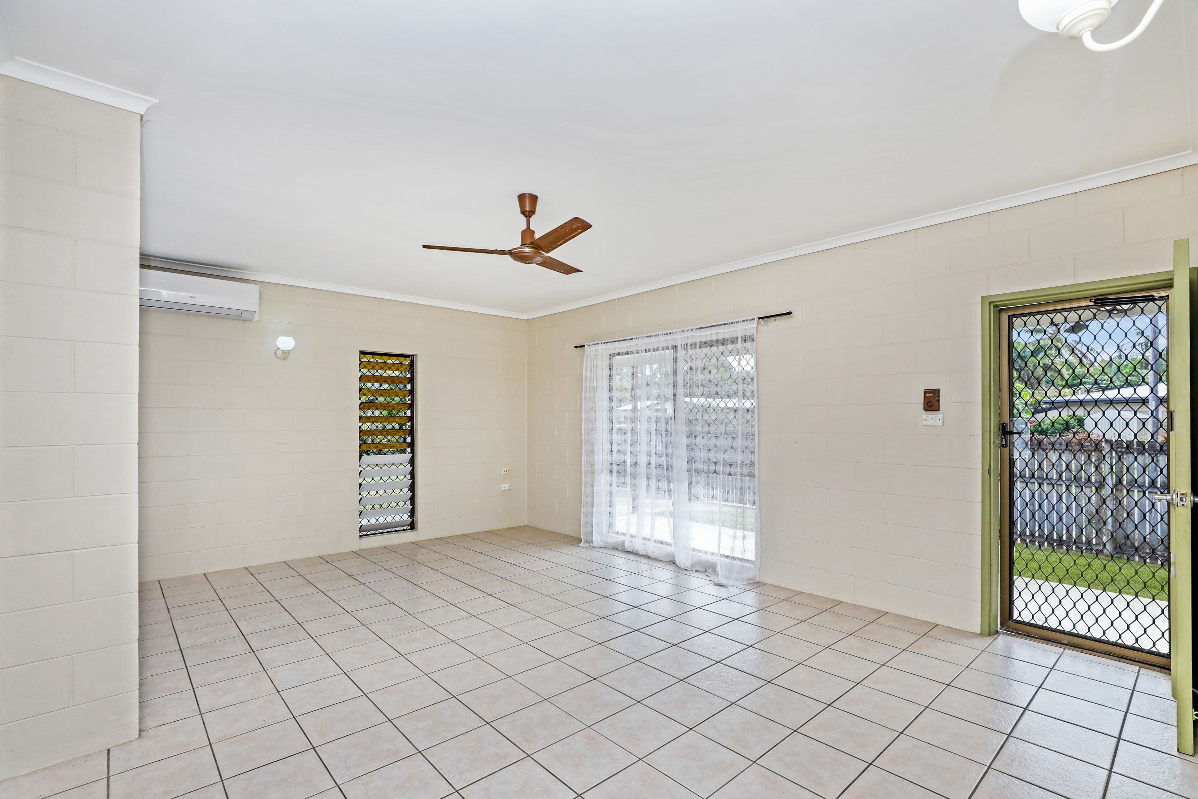 22 Gannet Street, Kewarra Beach QLD 4879, Kewarra Beach - Thumbnail 4